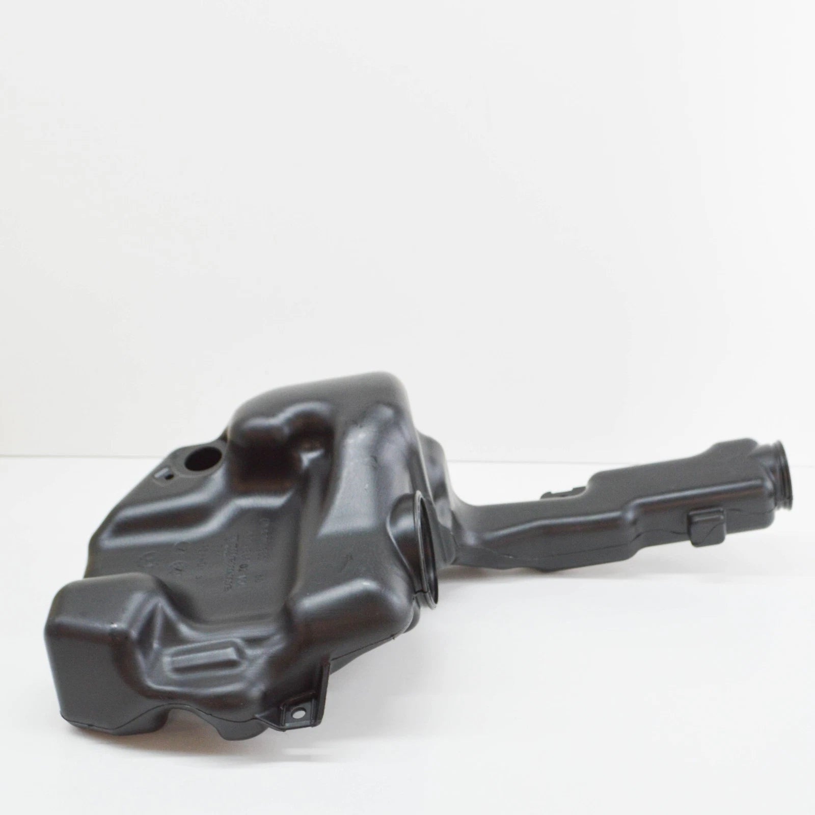 NEW MERCEDES-BENZ C-CLASS W204 WINDOW WASHER TANK A2048690200 2013 ORIGINAL