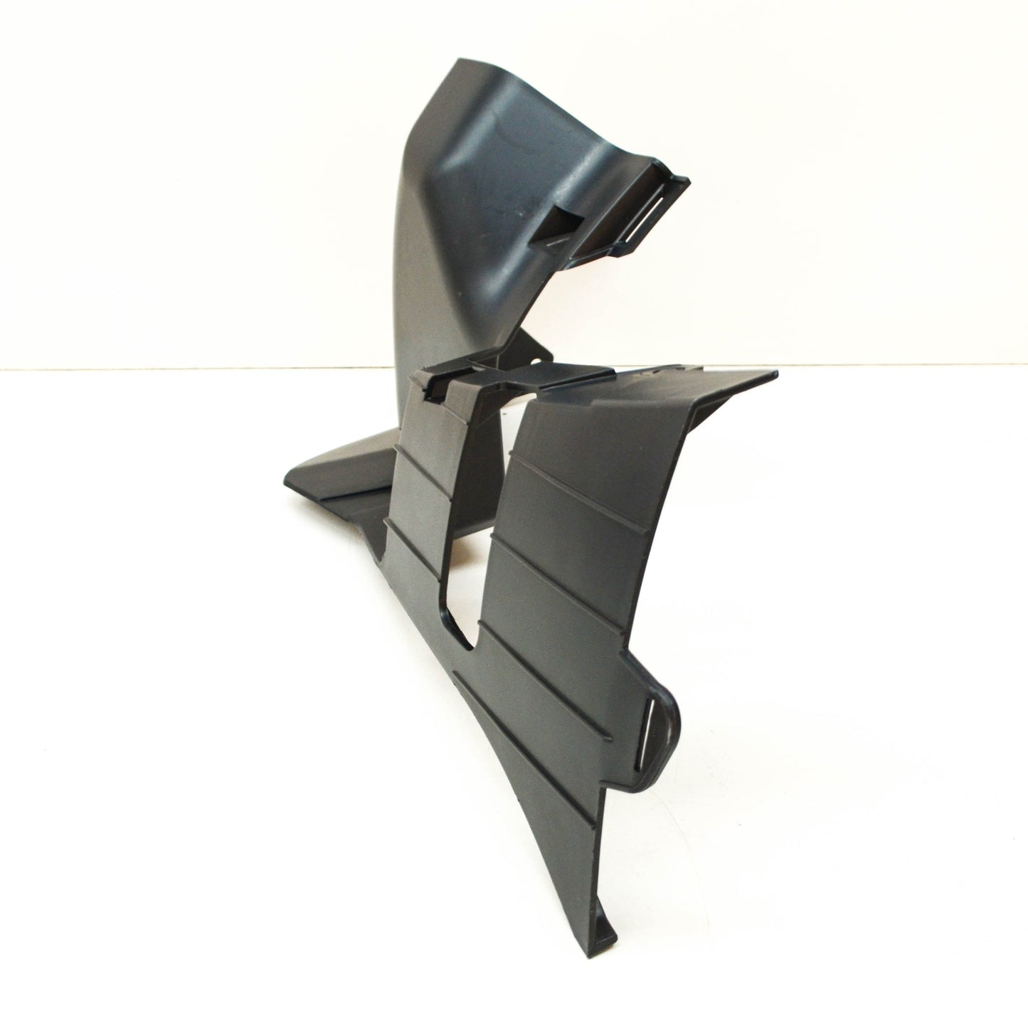 NEW MERCEDES-BENZ M-CLASS W166 FRONT BUMPER LEFT BRACKET A1668850024 ORIGINAL