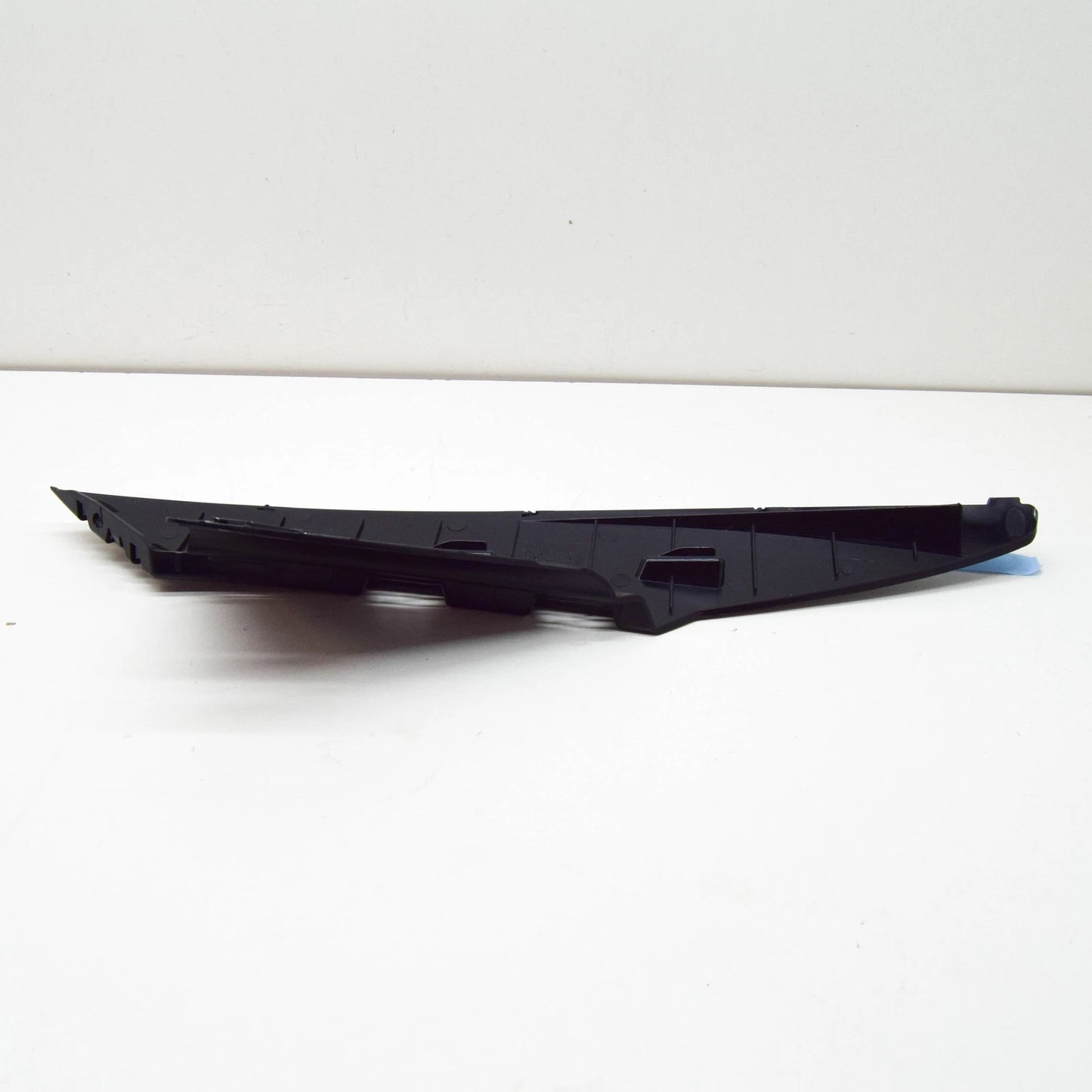 NEW MERCEDES-BENZ CLA COUPE C118 FRONT RIGHT BUMPER BRACKET A1188855000 ORIGINAL