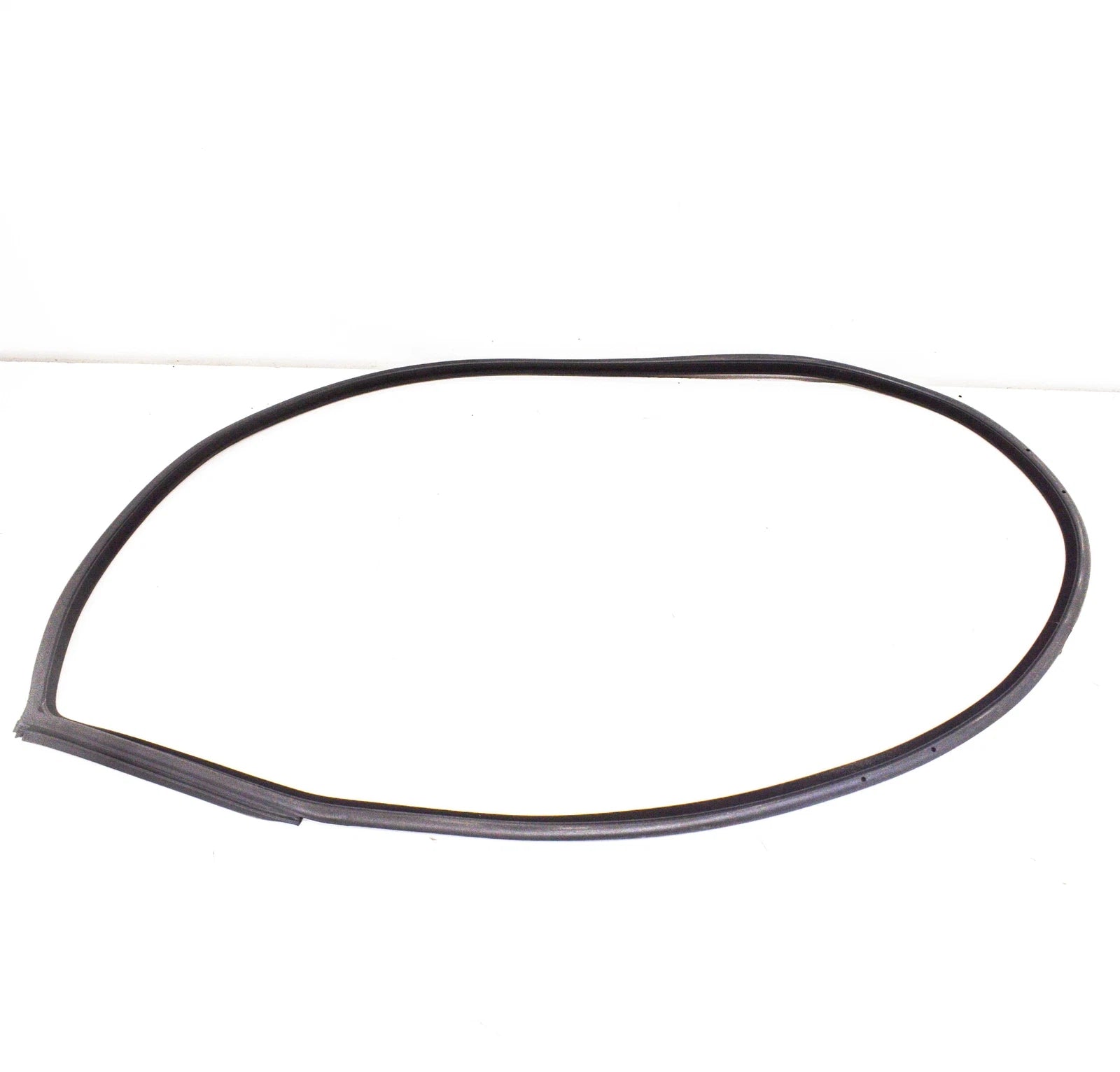 NEW BMW 3 E92 FRONT RIGHT DOOR SEAL RUBBER 51767175784 7175784 2008 ORIGINAL