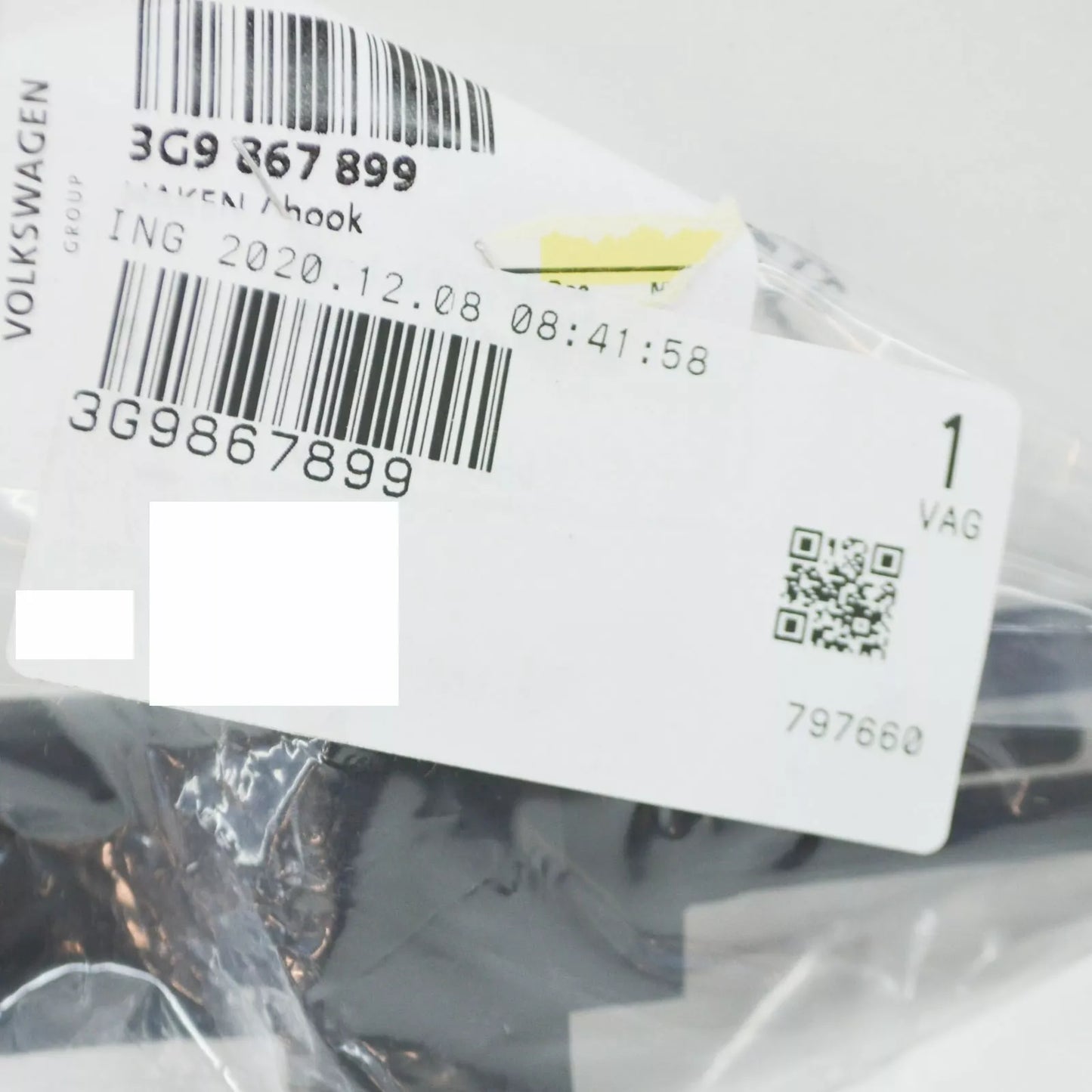 NEW VW PASSAT VARIANT B8 LUGGAGE COVER BLIND LEFT FITTING HOOK 3G9867899