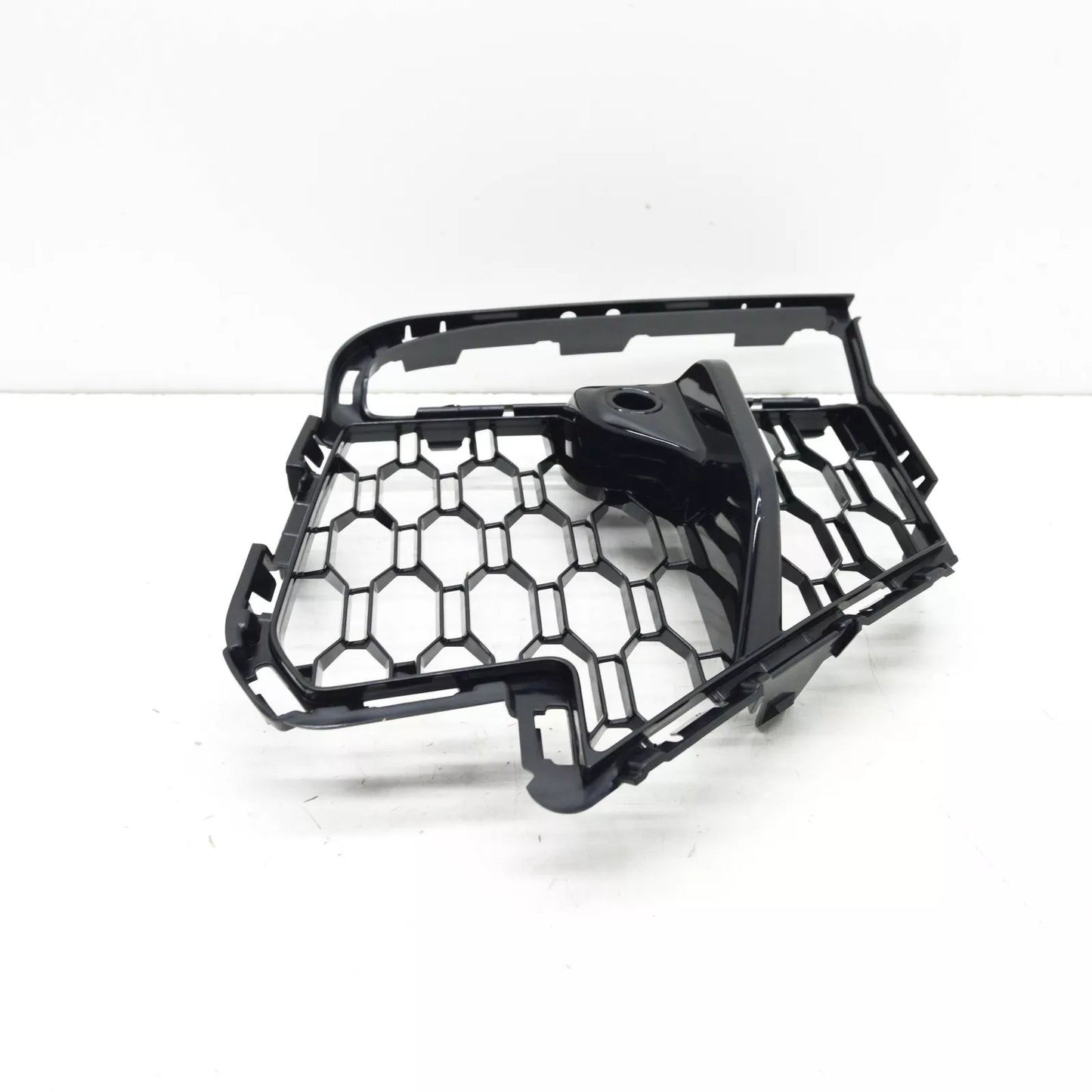 NEW BMW X7 G07 M FRONT BUMPER RIGHT OPEN GRILLE 51118069890 ORIGINAL