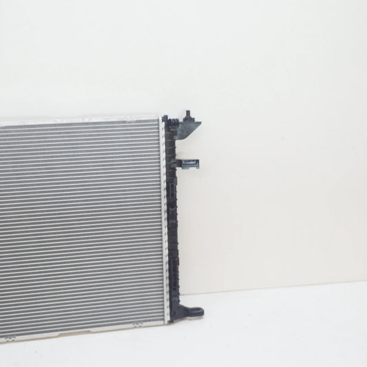 NEW AUDI A4 AVANT B8 ENGINE COOLANT RADIATOR 8K0121251AG ORIGINAL