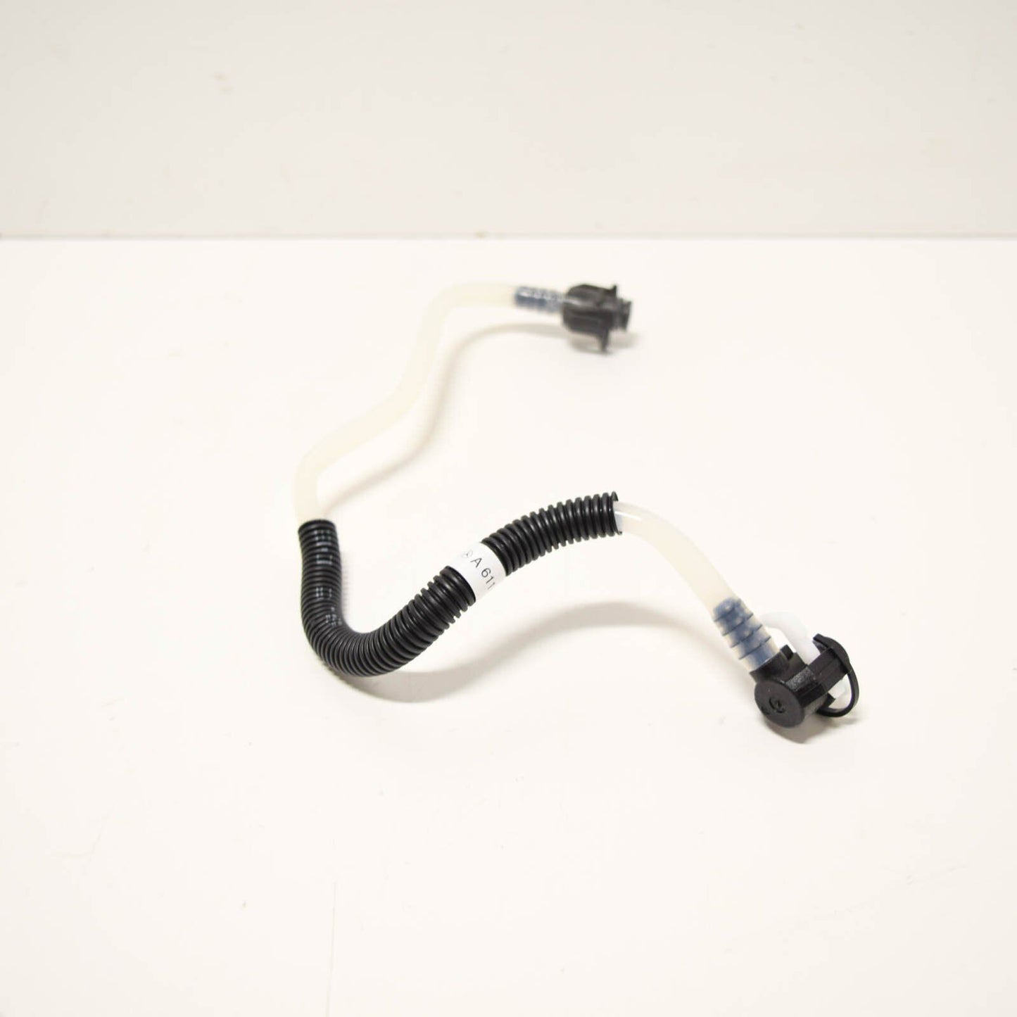 NEW MERCEDES-BENZ SPRINTER 903 FUEL PIPE LINE A6110701932 ORIGINAL