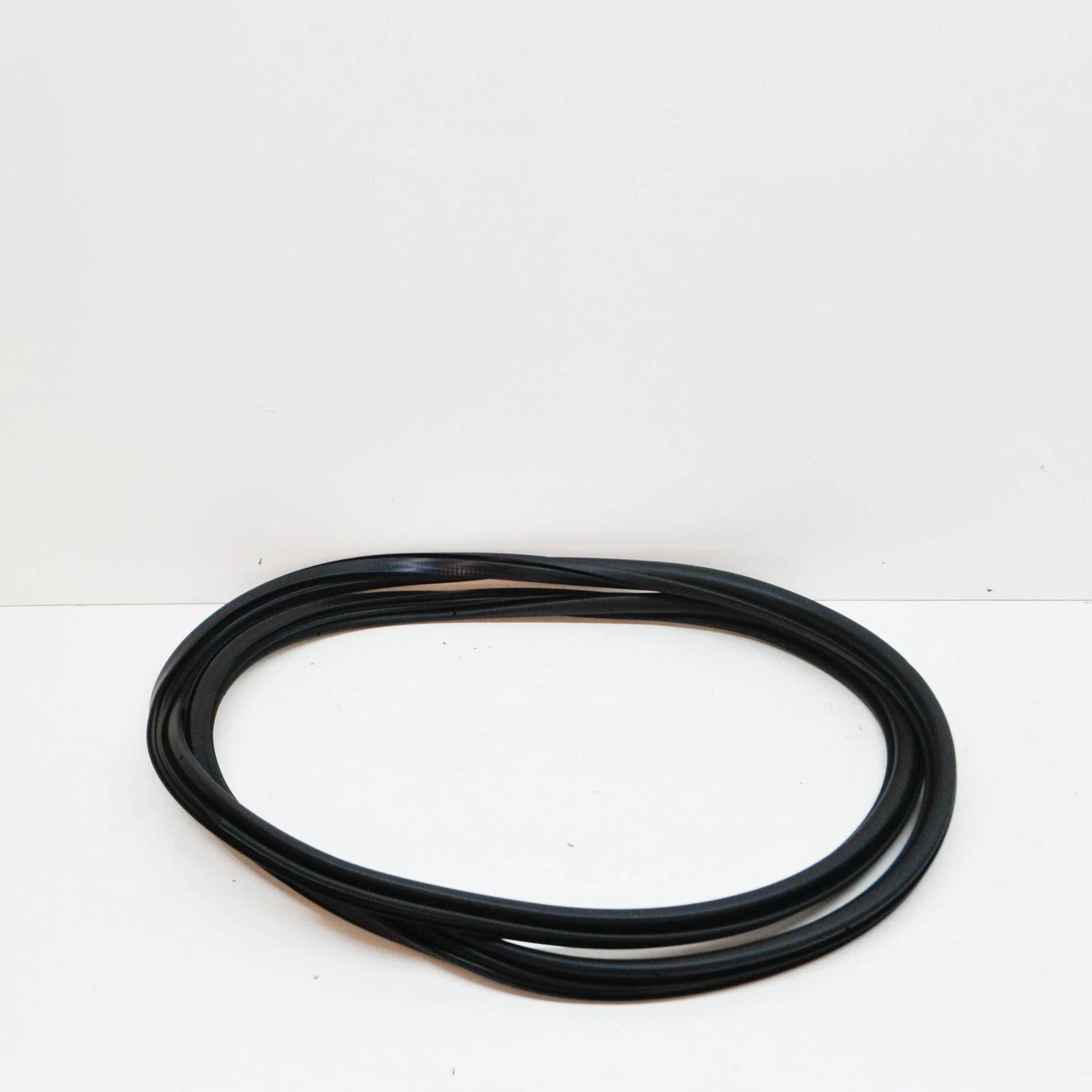 NEW VW SHARAN 7N SLIDING DOOR SEAL 7N0867914G9B9 7N0867914G 9B9