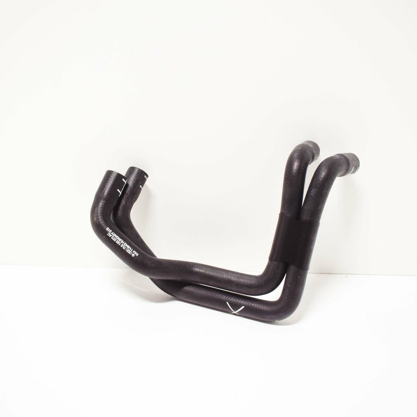 NEW VOLKSWAGEN TOUAREG 7L COOLANT WATER PIPE HOSE 7L0122073AC ORIGINAL