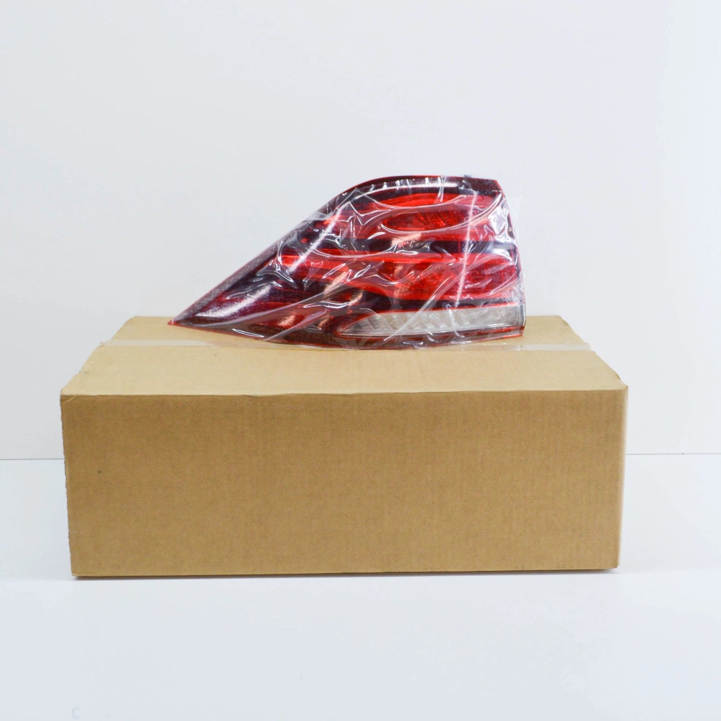 NEW MERCEDES-BENZ ML W166 REAR LEFT TAIL LIGHT A1669065702 ORIGINAL