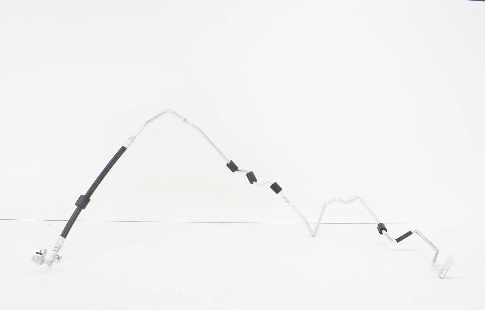 NEW AUDI A4 AVANT B8 A/C REFRIGERANT LIQUID HOSE 8T0816741A