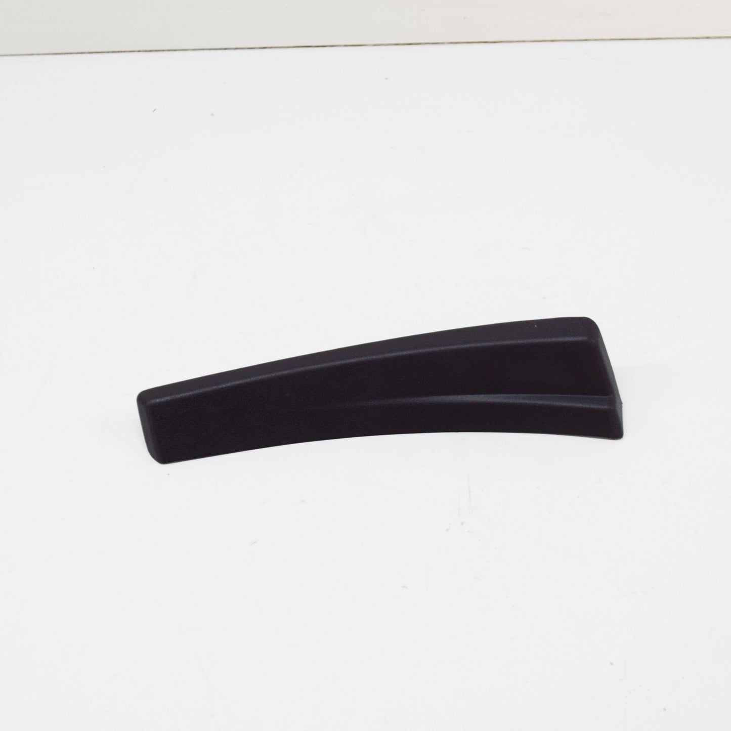 new ford kuga c520 mk2 windshield left side extension trim 2344086 original