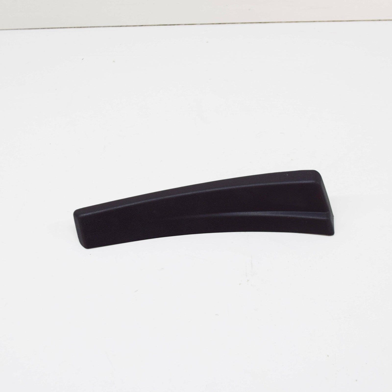 new ford kuga c520 mk2 windshield left side extension trim 2344086 original