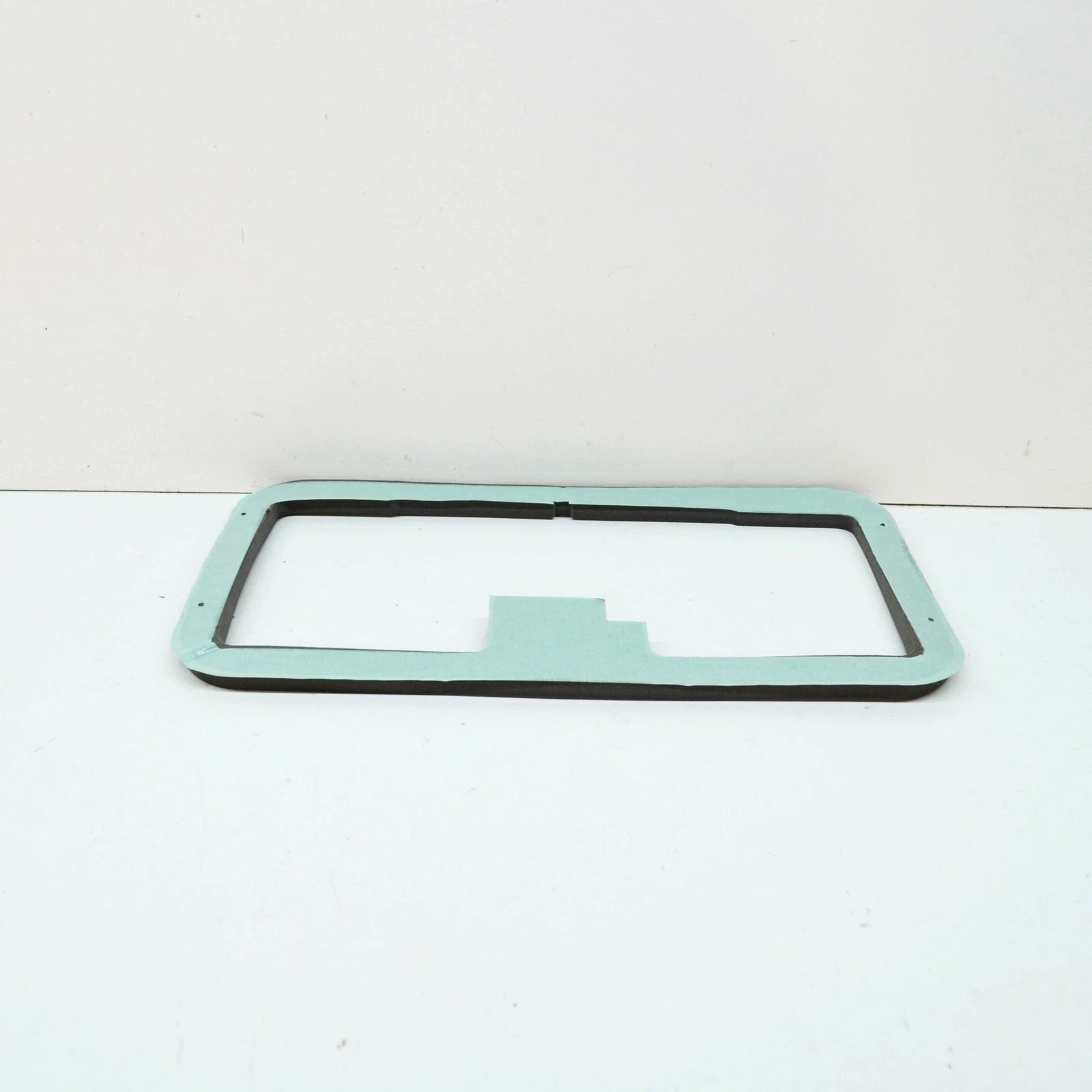 NEW BMW Z3 COUPE E36 HEATER CORE UPPER HOUSING GASKET 64111370936 1370936