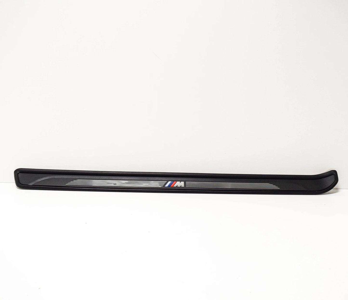 NEW BMW 1 E88 M SPORT LEFT DOOR ENTRY SILL STRIP 51478045297 2011 ORIGINAL
