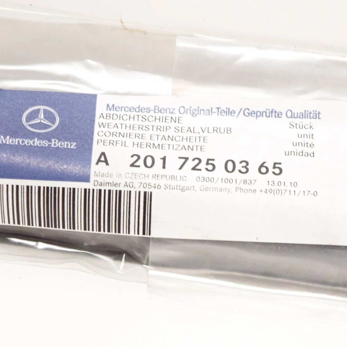 NEW MERCEDES-BENZ 190 W201 FRONT DOOR INSIDE SEALING RAIL A2017250365 ORIGINAL