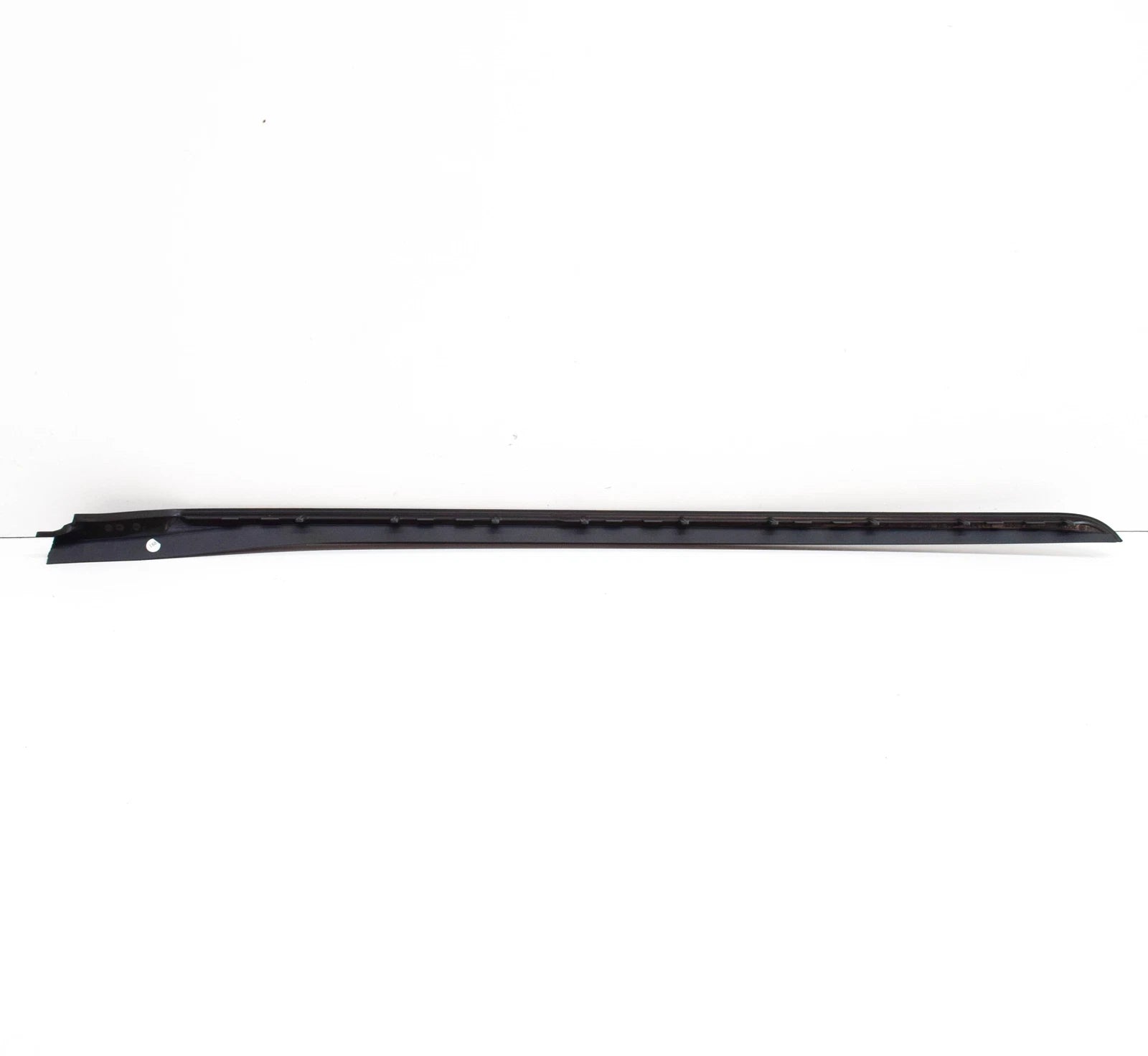 NEW BMW 4 G22,G82 FRONT WINDSHIELD LEFT VERTICAL TRIM DRIP 51137475009 ORIGINAL