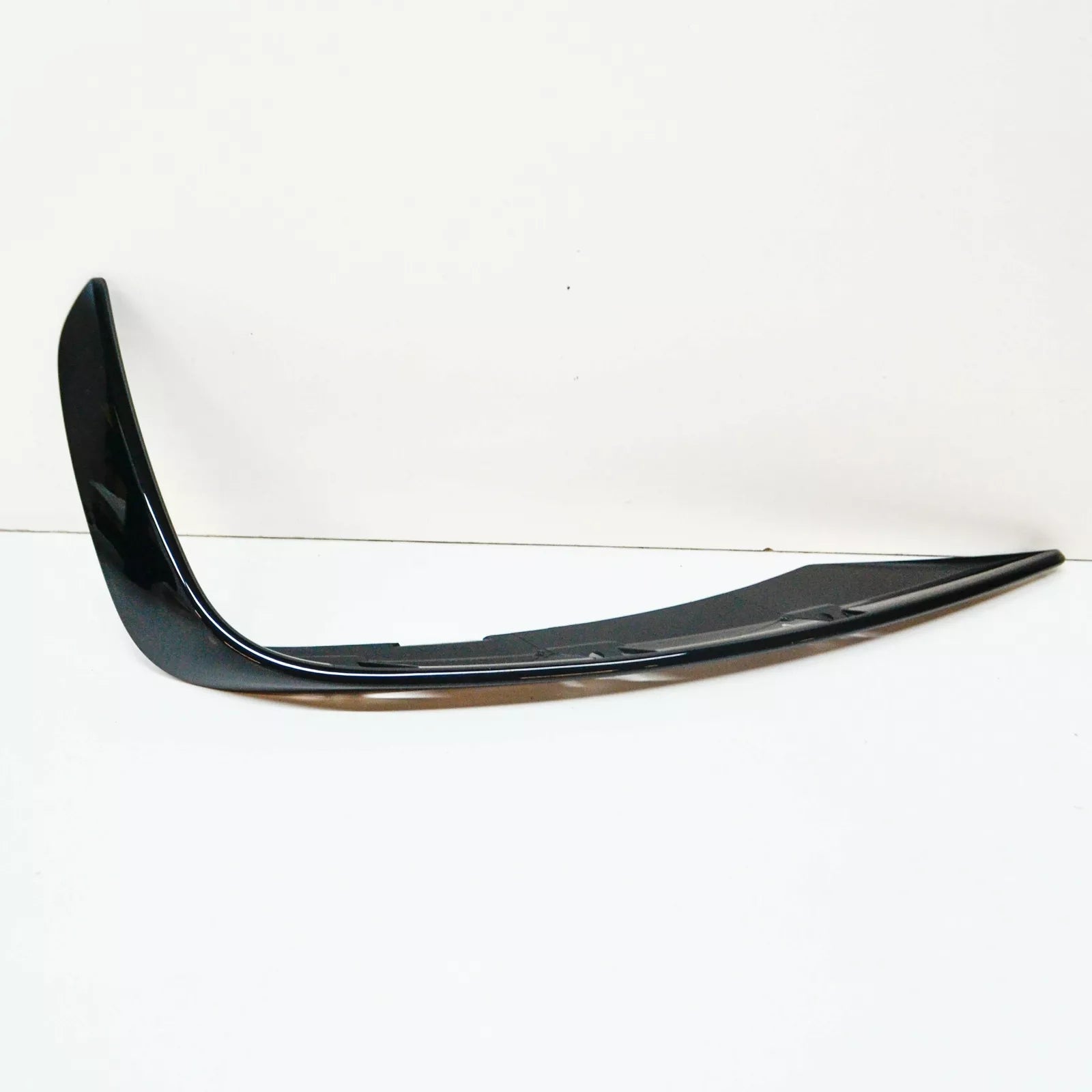 NEW MERCEDES-BENZ S W222AMG FRONT LEFT BUMPER SIDE SPOILER A2228850538 ORIGINAL