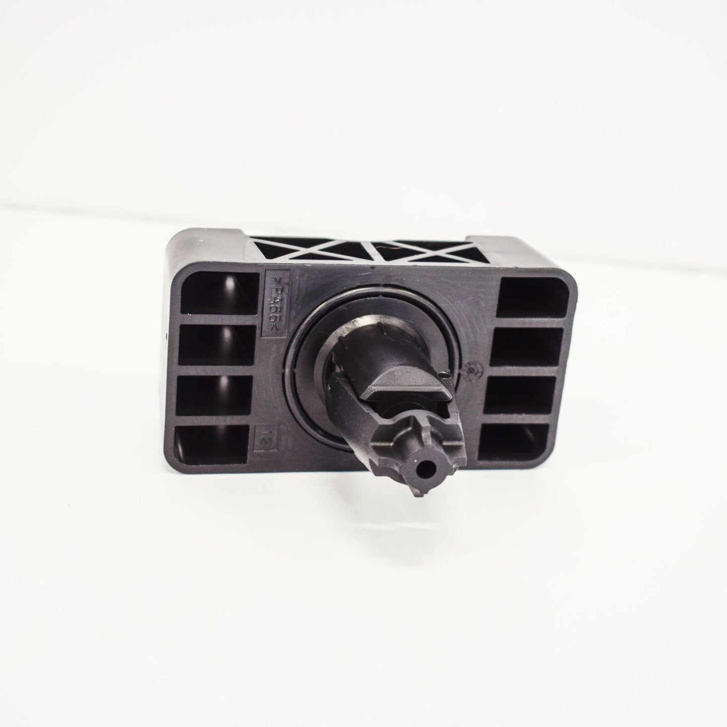 NEW MB GLK-CLASS X204 FRONT RIGHT CAR MOUNTING JACK PAD A2046900009 2015