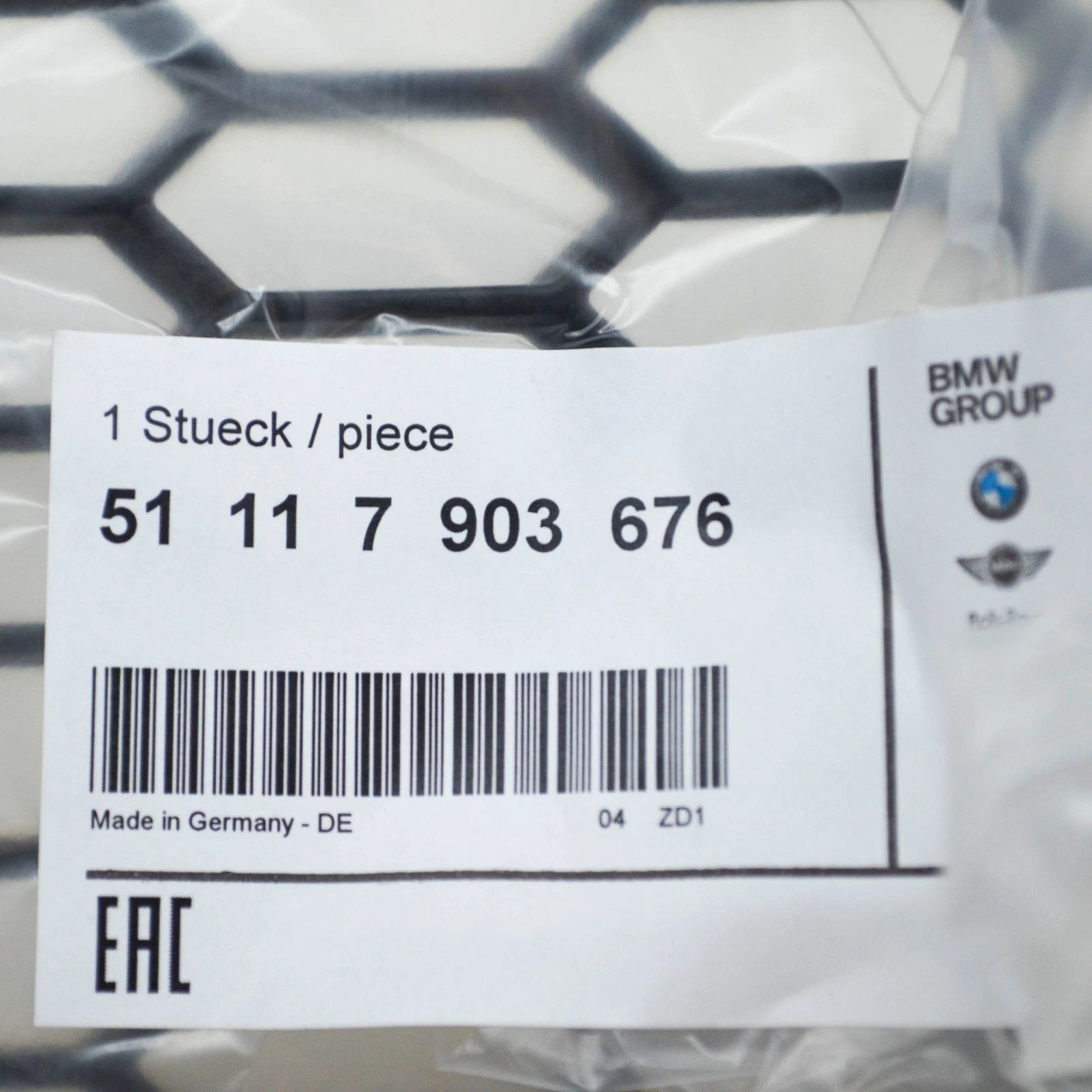 NEW BMW 7 F01 FRONT M BUMPER LOWER RIGHT GRILLE 51117903676 7903676 2015