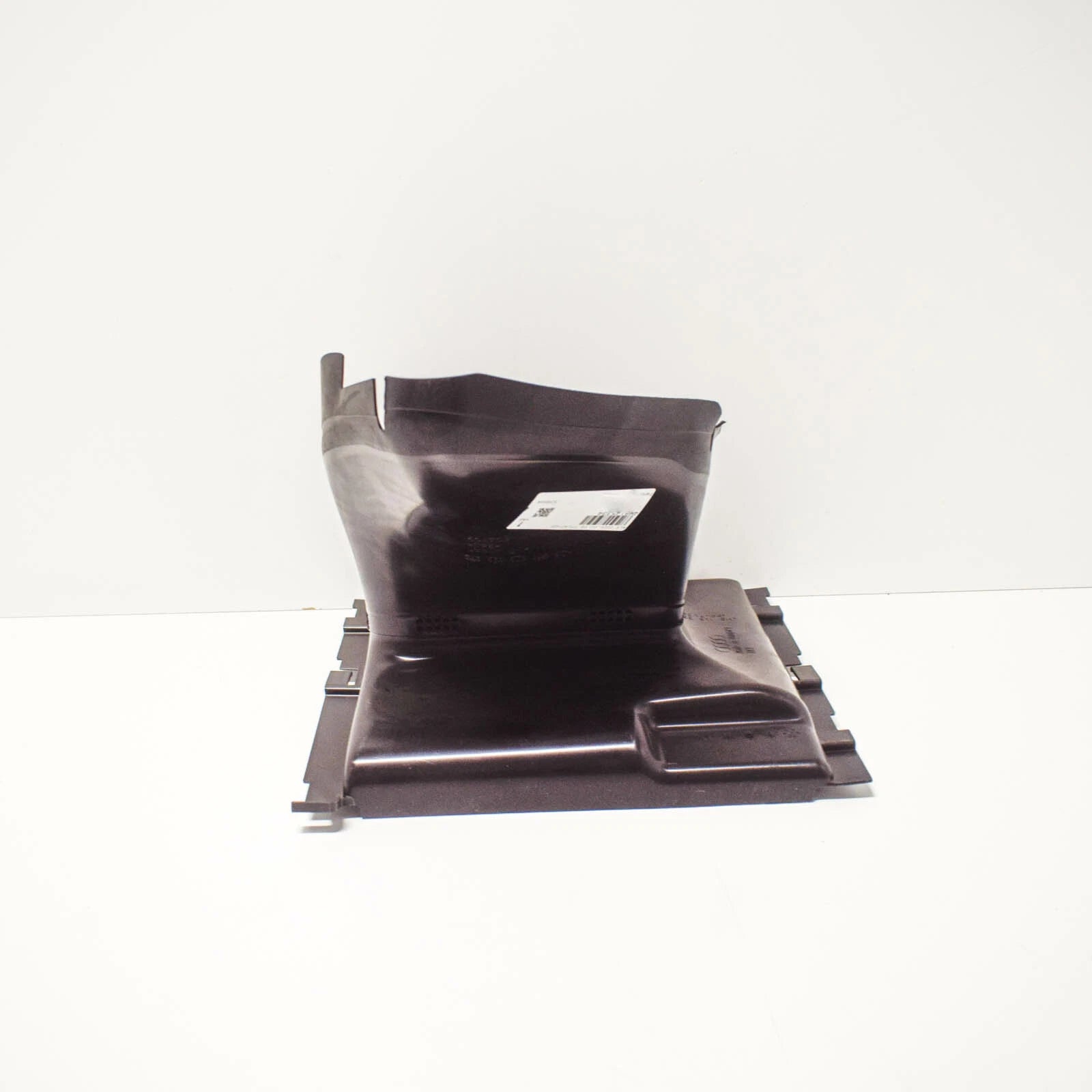 NEW AUDI Q7 4M FRONT AIR DUCT 4M8145334