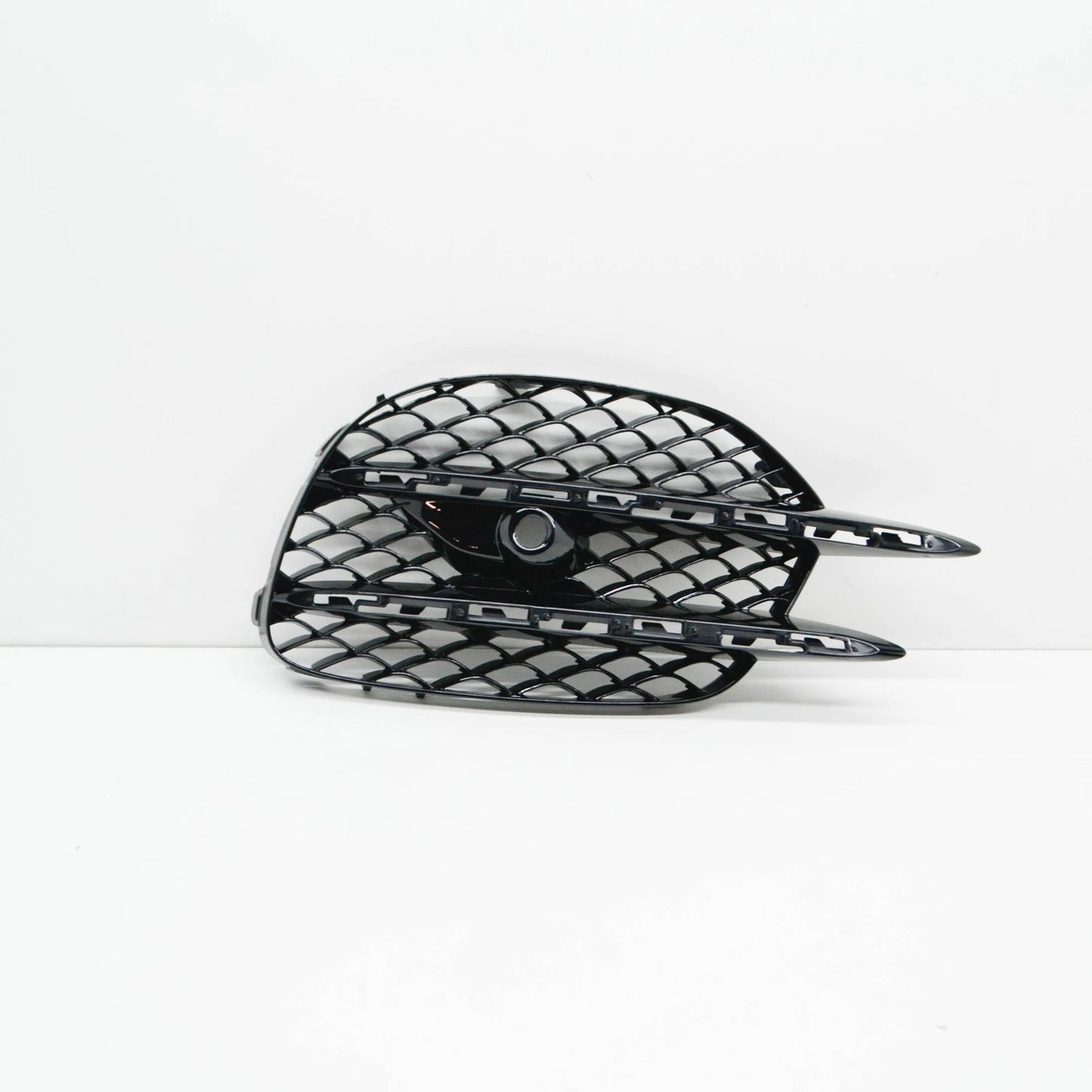 NEW MERCEDES-BENZ S W222 FRONT BUMPER RIGHT GRILLE A2228857300