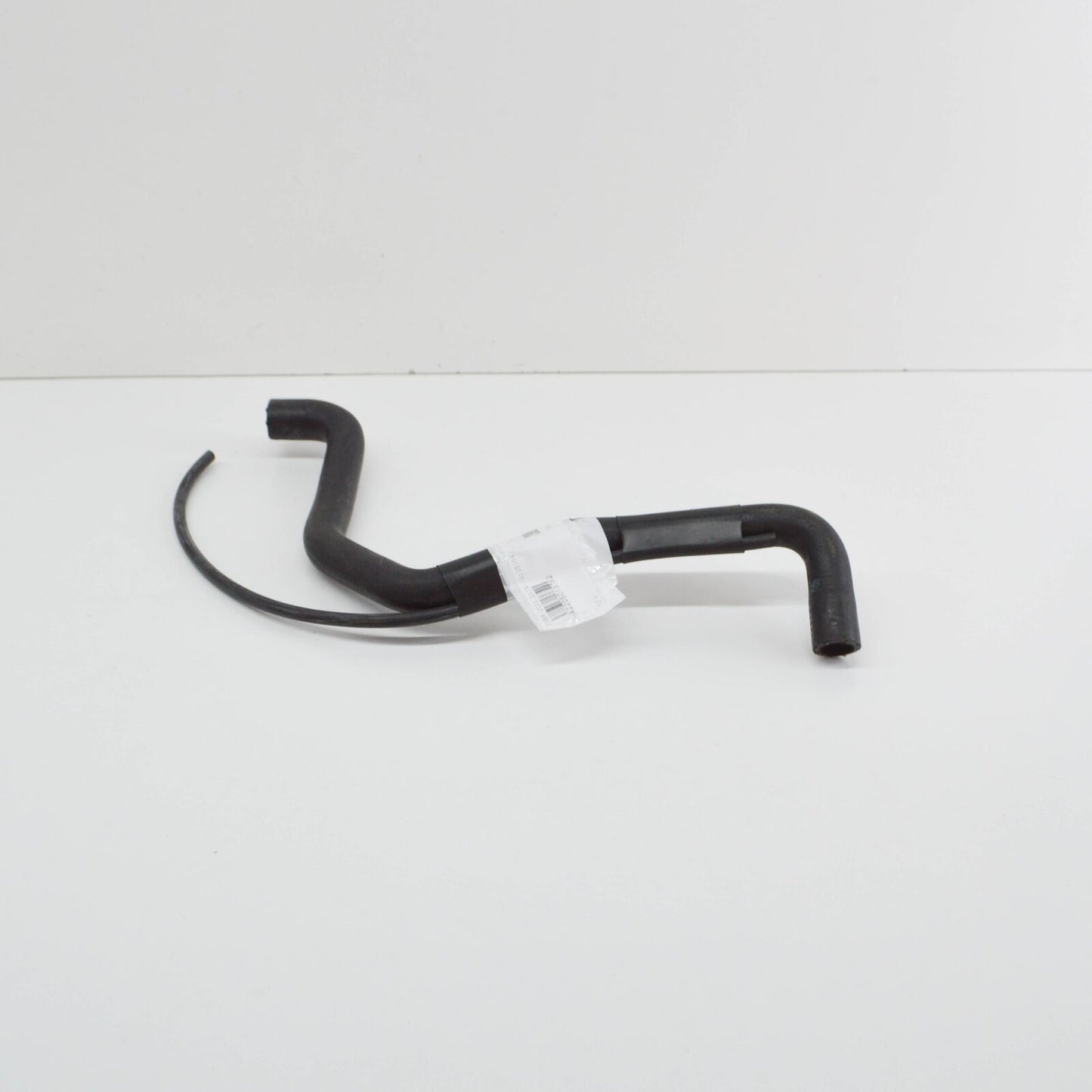 NEW MB S W220 WATER PUMP AND CHARGE-AIR INTERCOOLER HOSE A2205013782 ORIGINAL