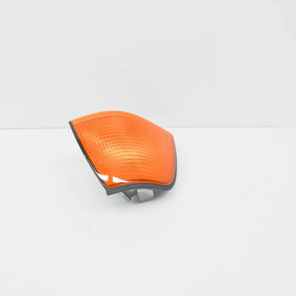 NEW BMW 3 E36 FRONT RIGHT TURN INDICATOR LIGHT 63138353278 ORIGINAL