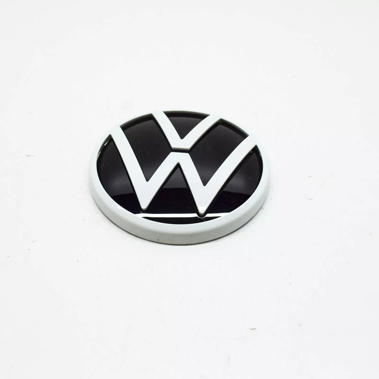NEW VOLKSWAGEN ID.3 E11 REAR TRUNK BOOTLID BADGE EMBLEM 10A898633AWA ORIGINAL