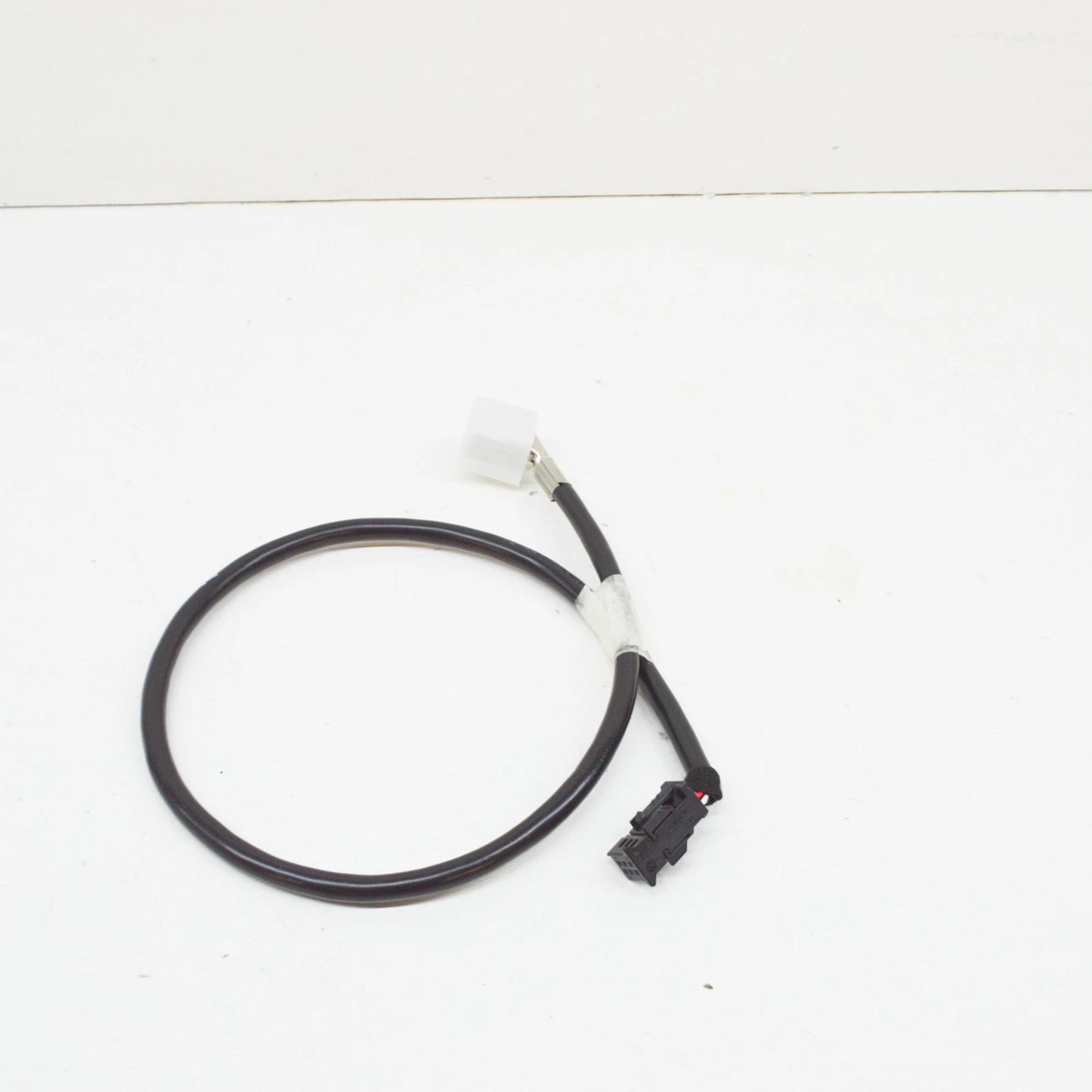 NEW BMW 5 E39 CD CHANGER CABLE 8364756 65128364756 ORIGINAL