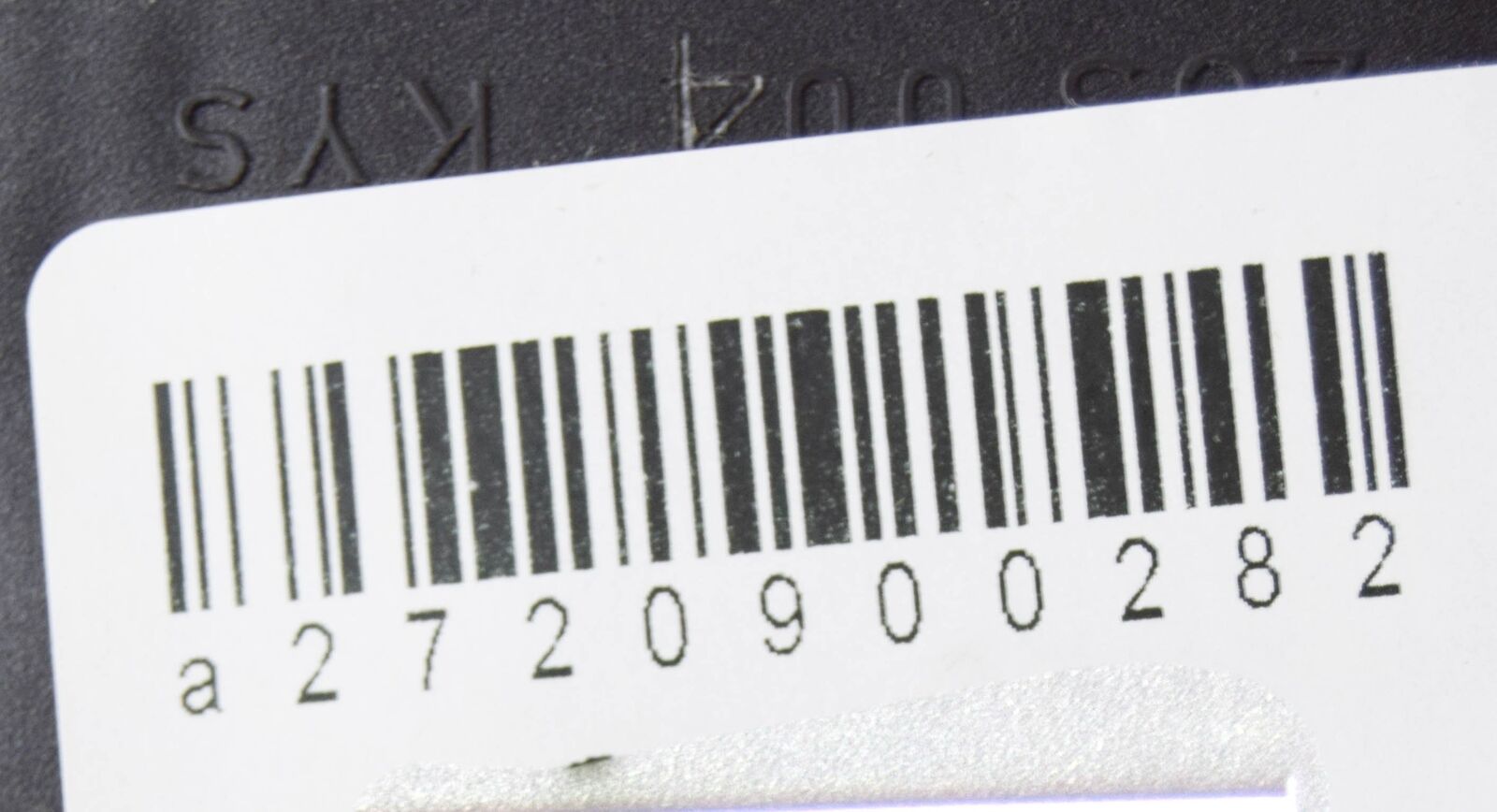 NEW MERCEDES-BENZ CLS C219 RIGHT AIR INTAKE HOSE A2720900082 2008 ORIGINAL