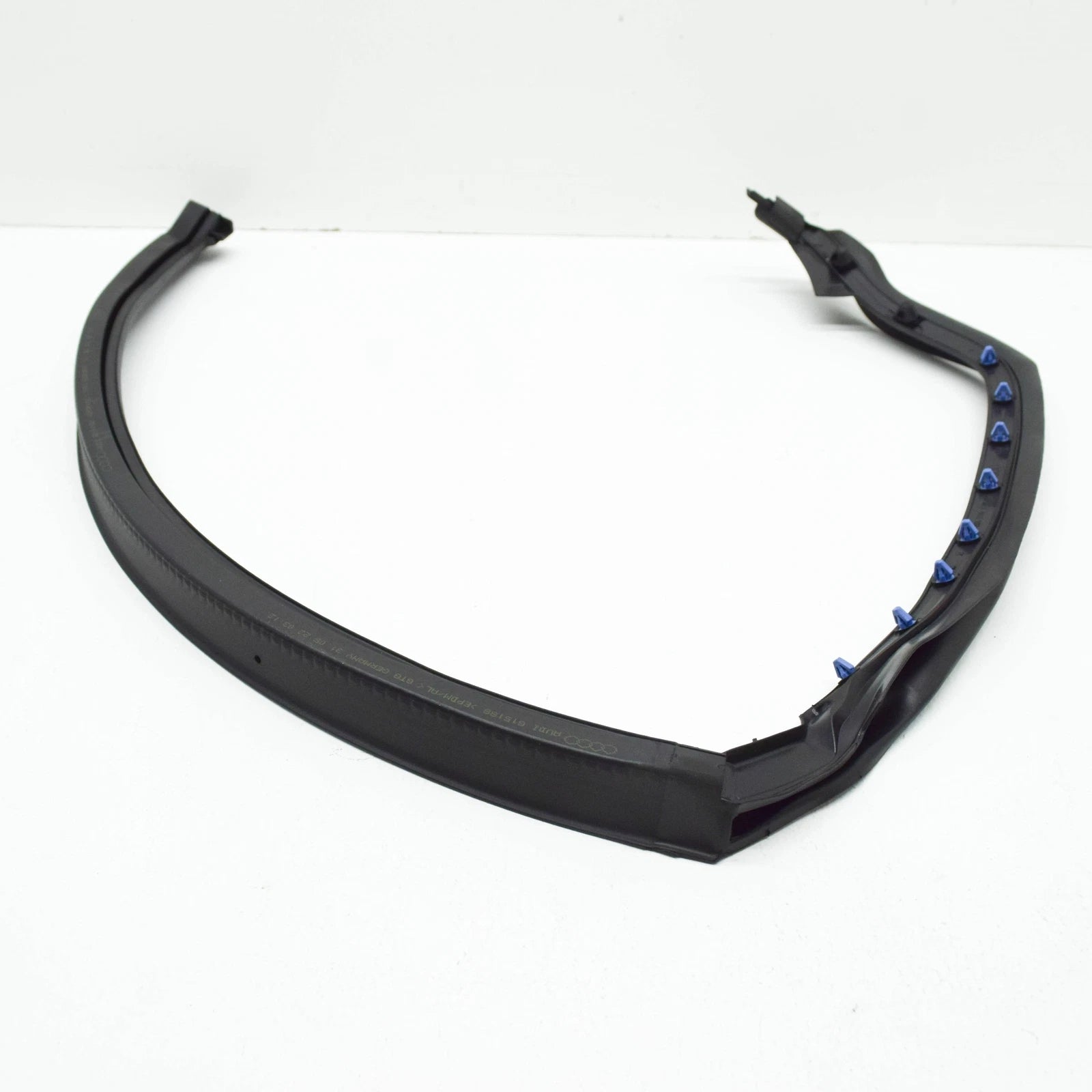 NEW AUDI Q8 4MN REAR LEFT OUTER DOOR SEAL 4M8839119B ORIGINAL