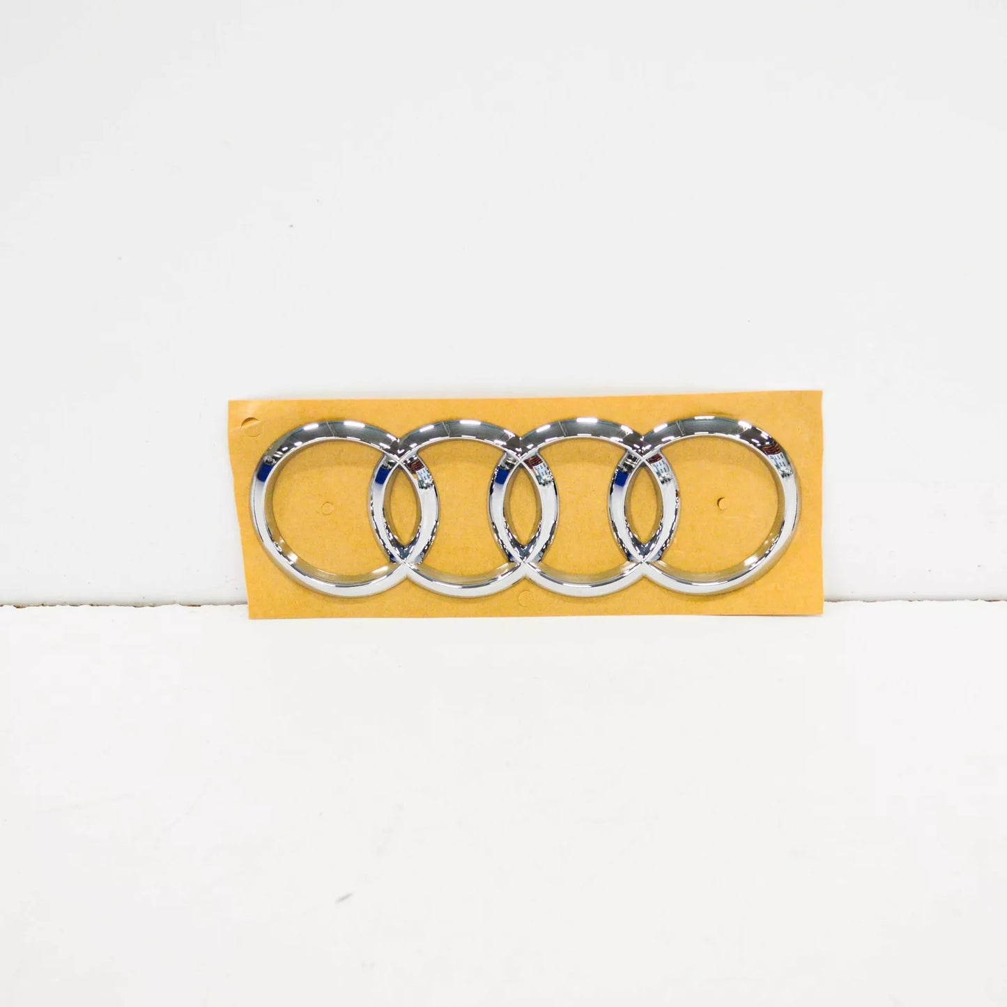 NEW AUDI A7 4G8 REAR EMBLEM LOGO 4G8853742A2ZZ