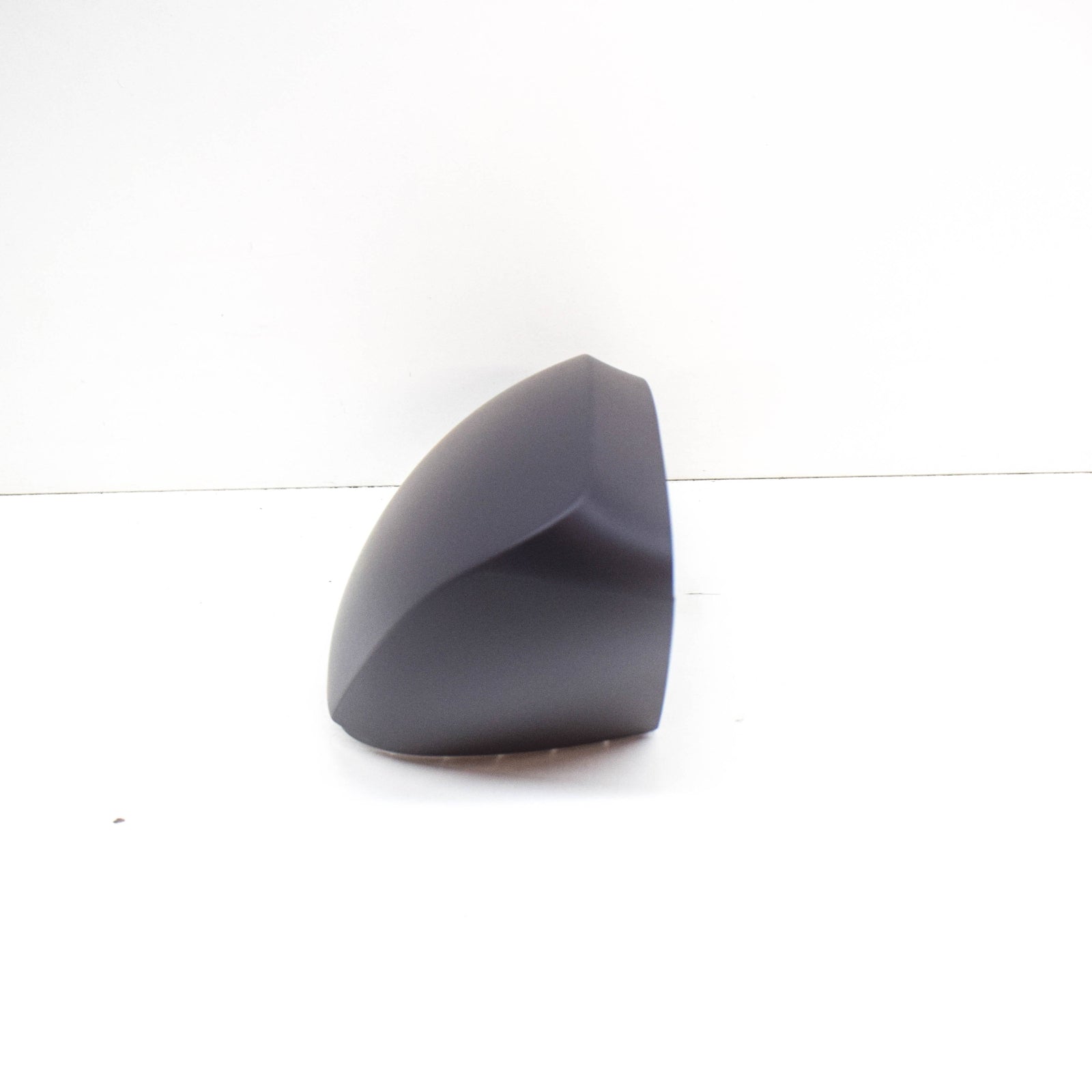 NEW VW TIGUAN FRONT LEFT DOOR MIRROR CAP COVER 5N0857537GRU ORIGINAL