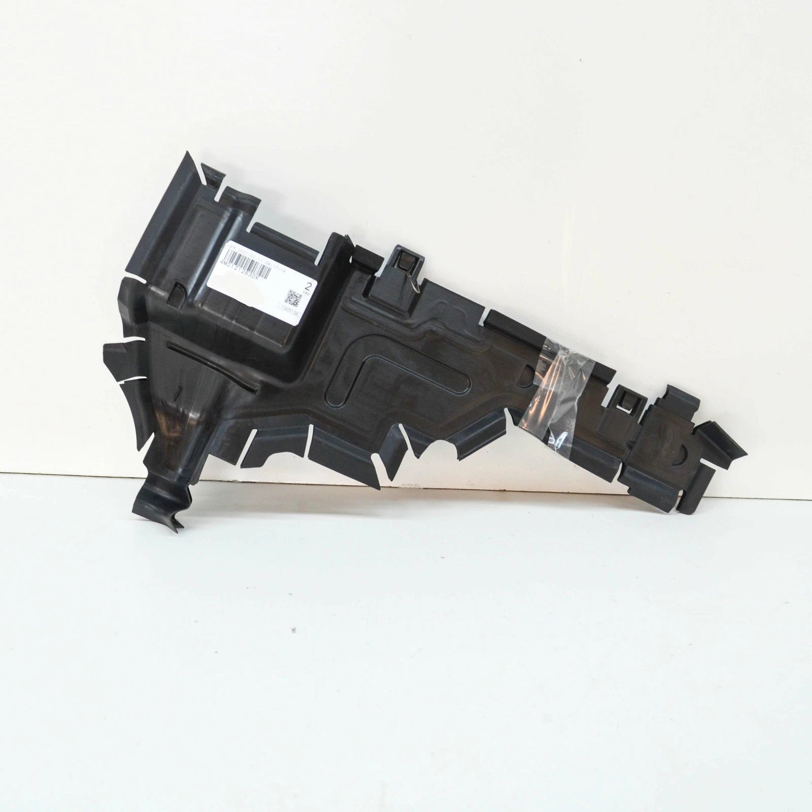 NEW AUDI Q7 4M LEFT RADIATOR SUPPORT BAFFLE 4M0121283DK ORIGINAL