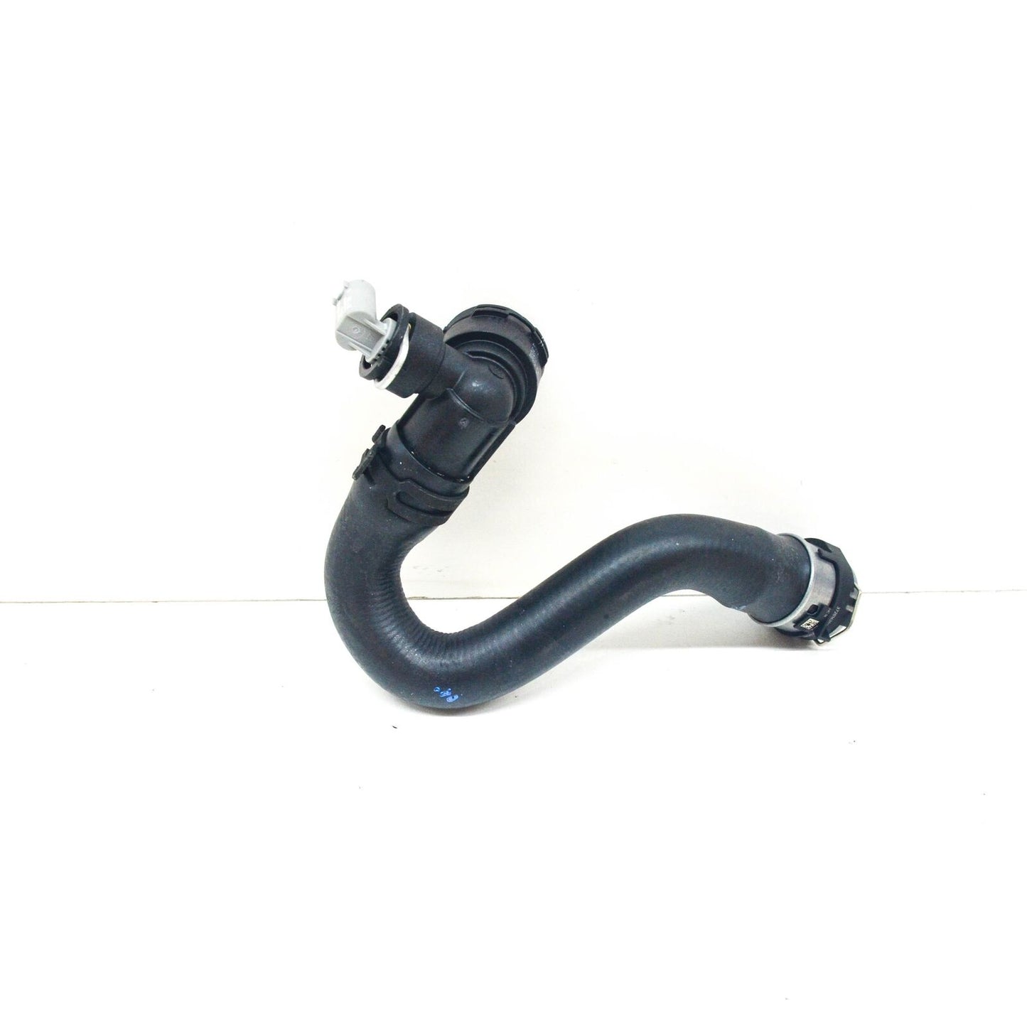 NEW MERCEDES-BENZ GLC COUPE C253 ENGINE WATER COOLANT HOSE A2135014982 ORIGINAL