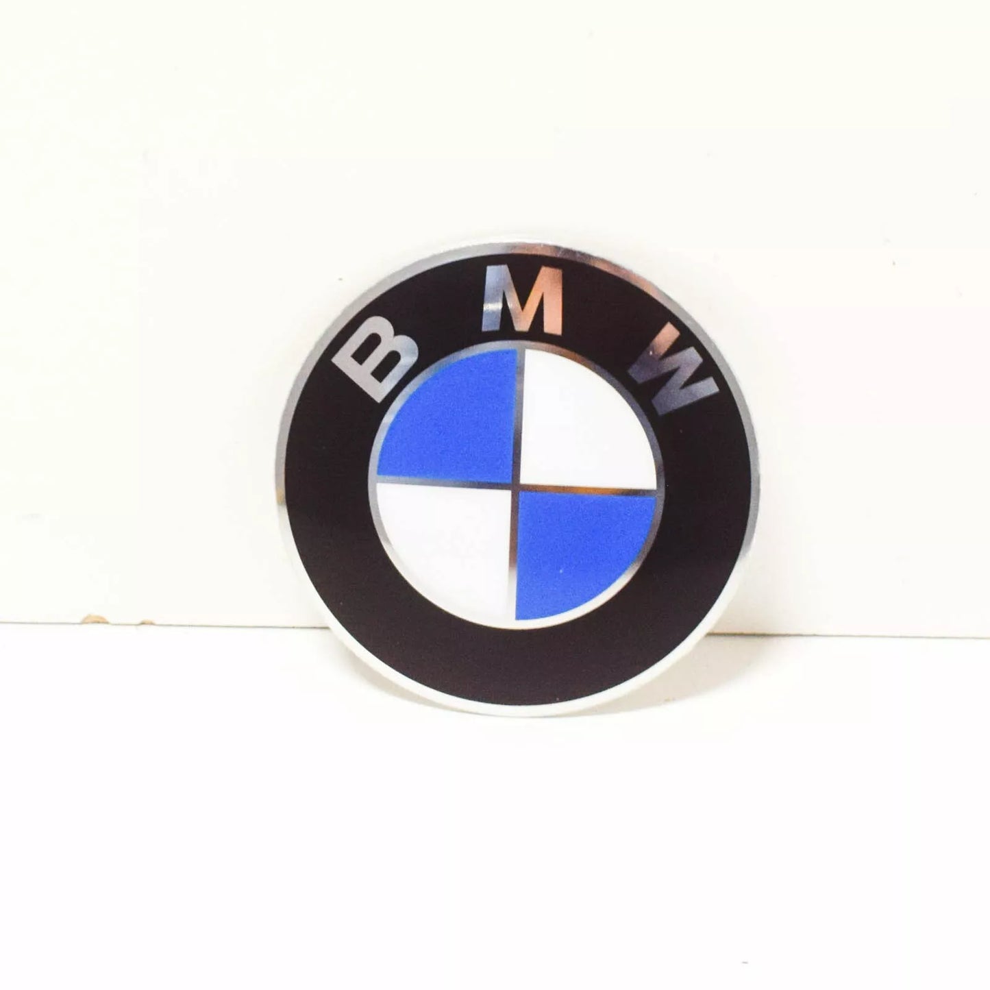 NEW BMW 6 E24 WHEEL CENTER HUB EMBLEM BADGE 70MM 36131122132 ORIGINAL