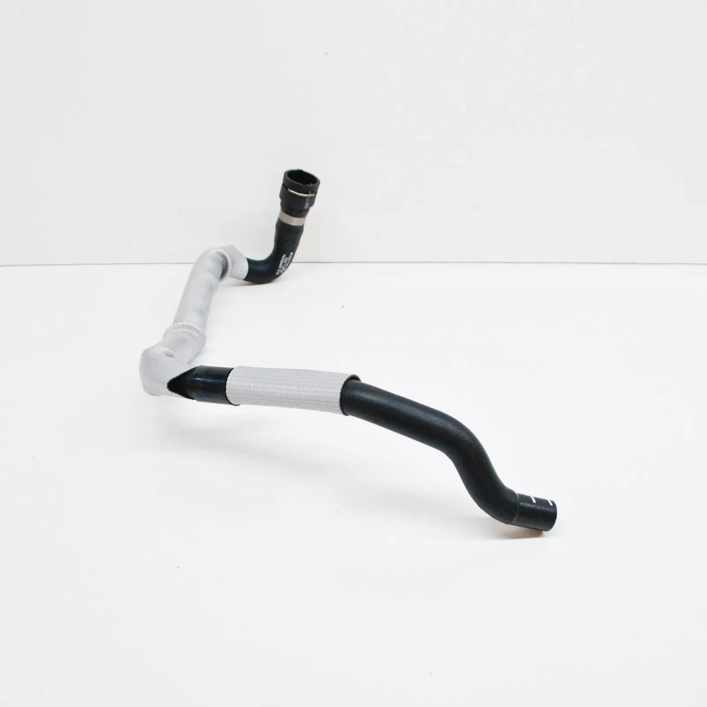 NEW AUDI Q7 4L EXPANSION TANK COOLANT PIPE HOSE 7L6122109E