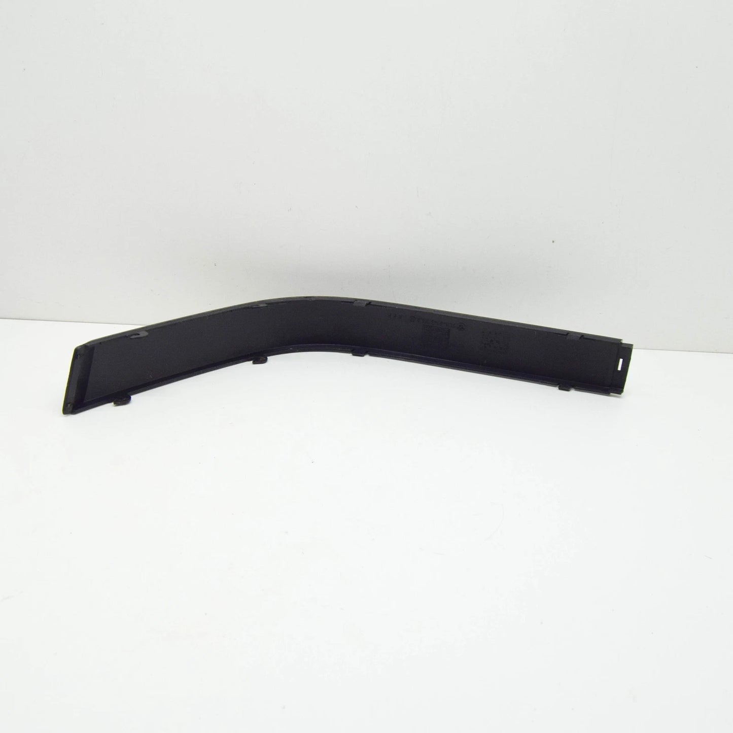 NEW BMW 3 E36 FRONT RIGHT BUMPER IMPACT STRIP 51118146318 8146318 ORIGINAL