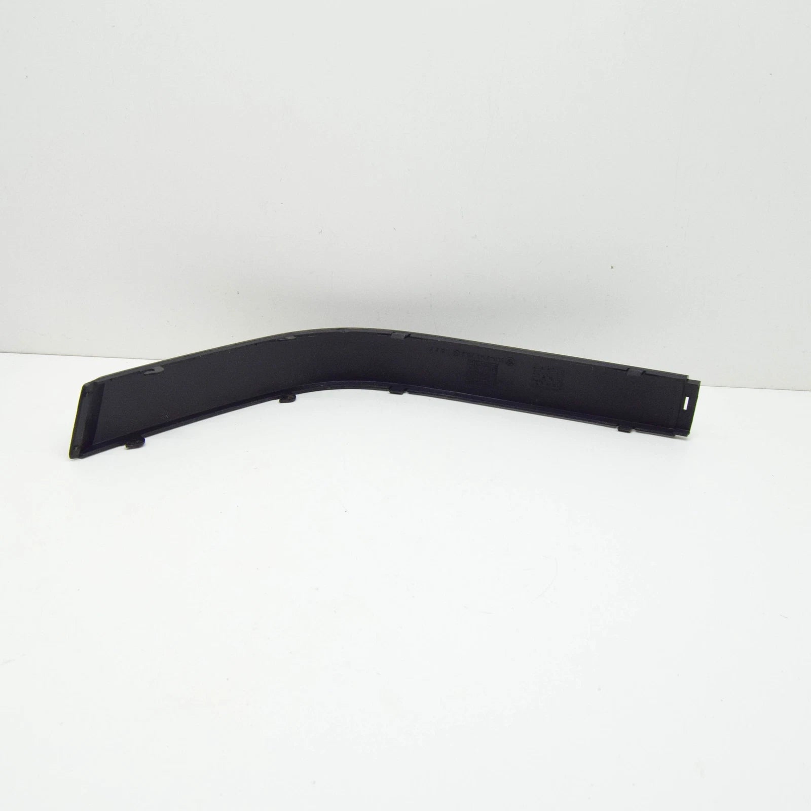NEW BMW 3 E36 FRONT RIGHT BUMPER IMPACT STRIP 51118146318 8146318 ORIGINAL