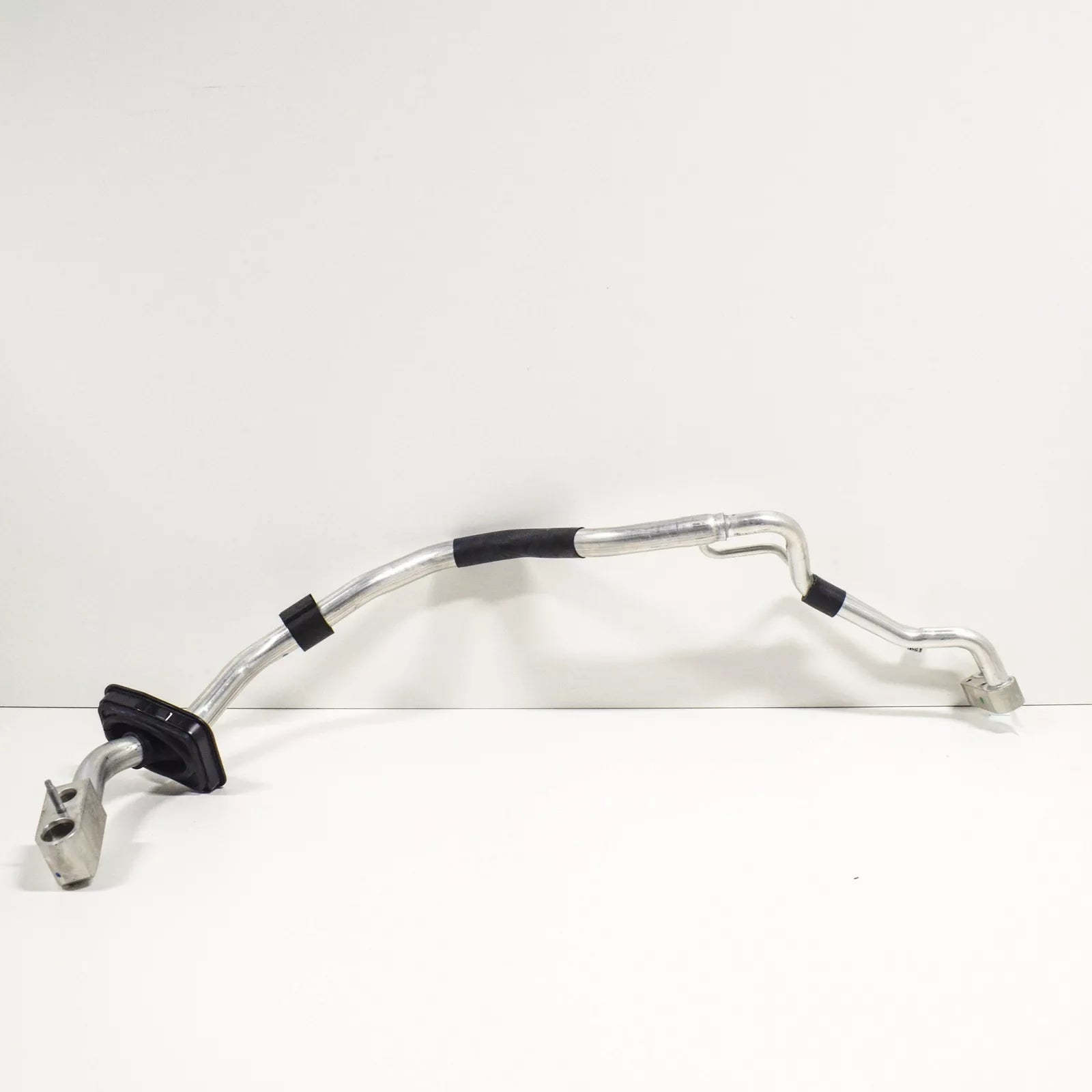 NEW AUDI Q5 80A A/C HEATER AIR CON PIPE LINE TUBE 80A816738F ORIGINAL