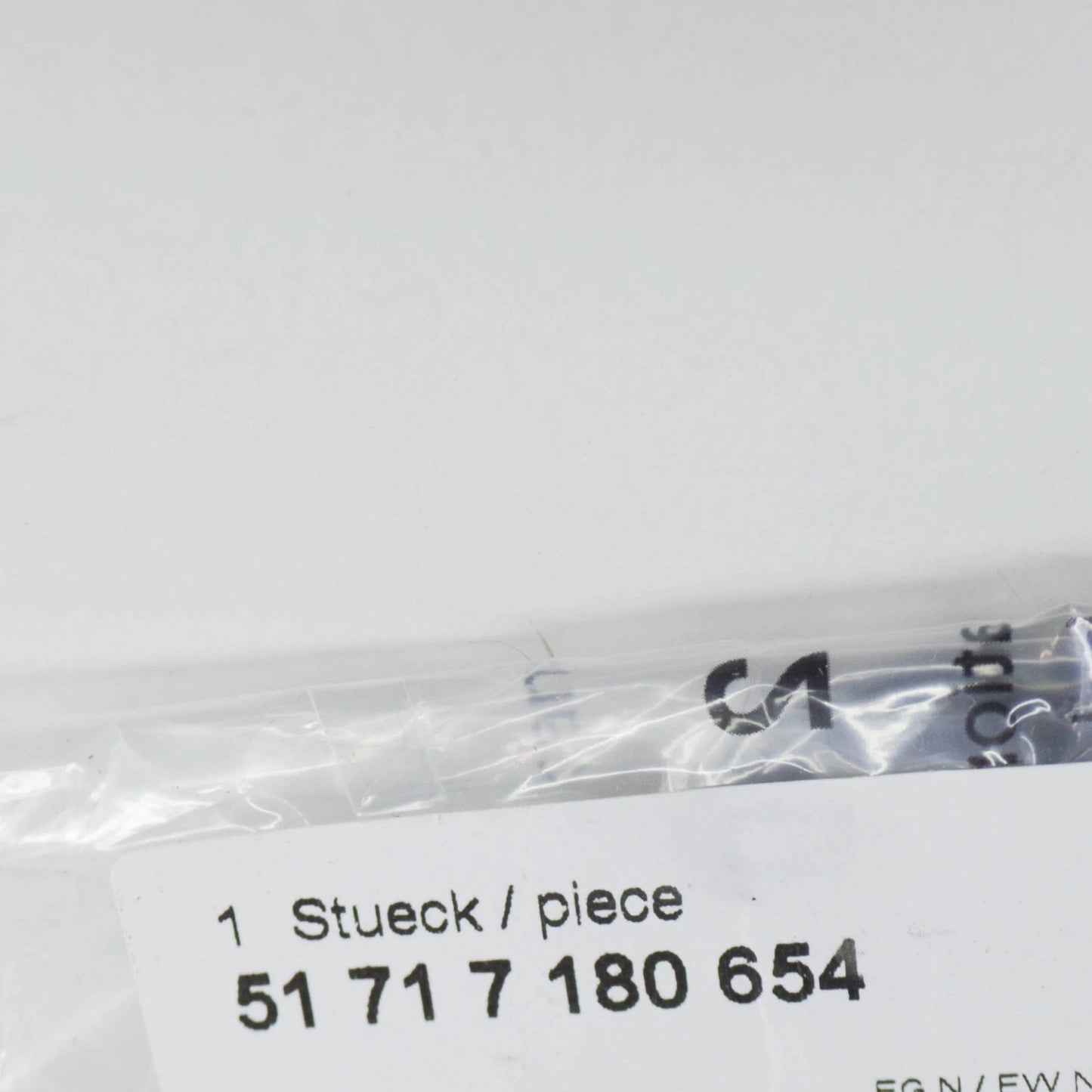 NEW BMW X5 E70 TRUNK LID COVER CAP 51717180654 7180654 ORIGINAL