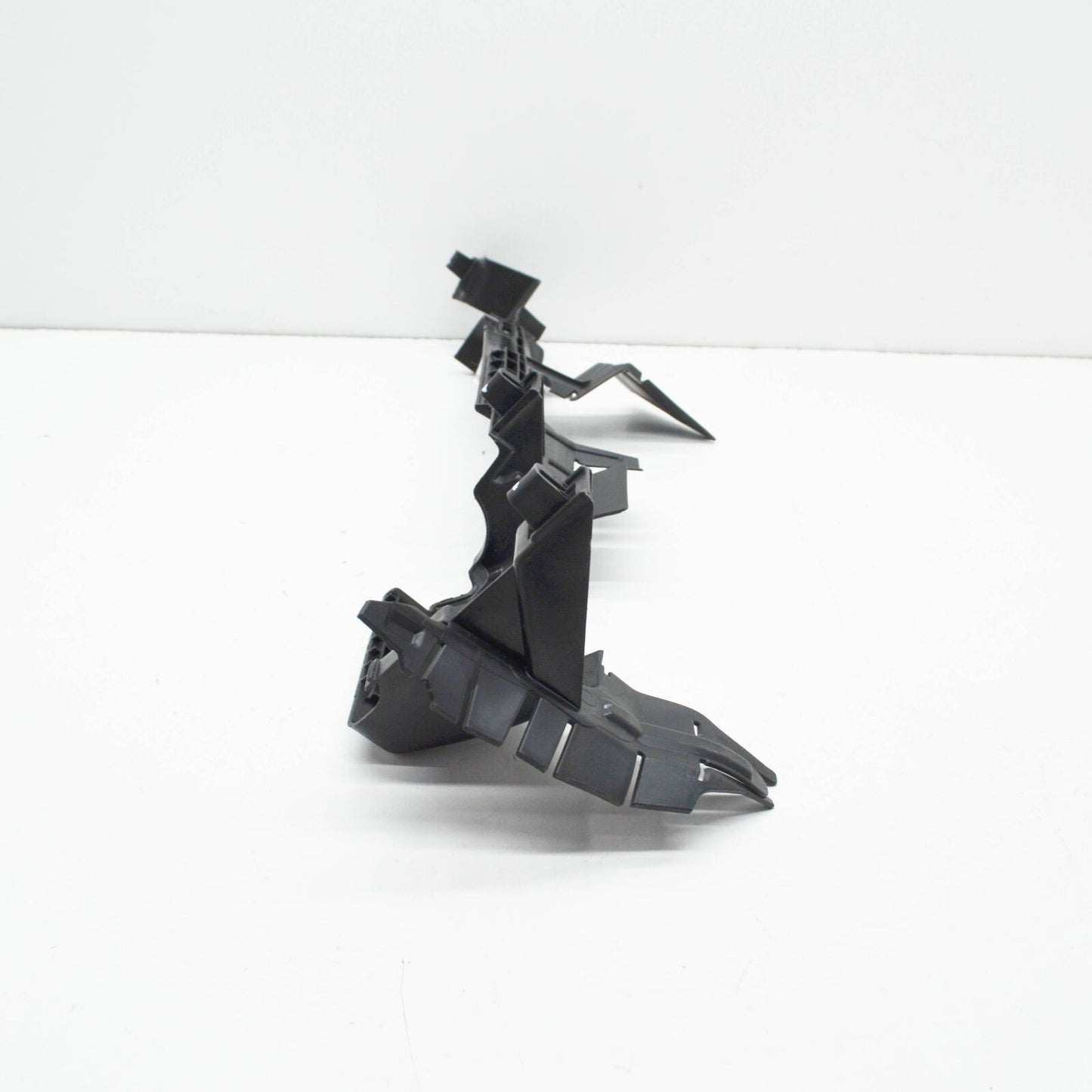 NEW VOLKSWAGEN GOLF MK7 5G RIGHT AIR GUIDE 5G0121284AJ ORIGINAL