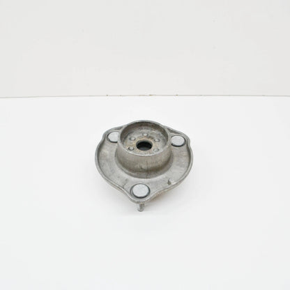 NEW MERCEDES-BENZ C W205 FRONT COIL SPRING SUPPORT BUSHING A2053230220 ORIGINAL