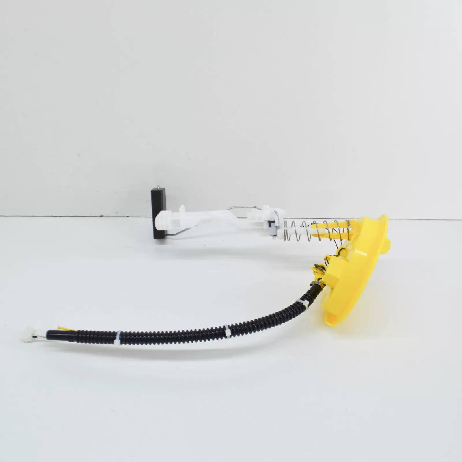 NEW BMW 5 E39 RIGHT FUEL LEVEL SENSOR 16146752371 6752371 ORIGINAL