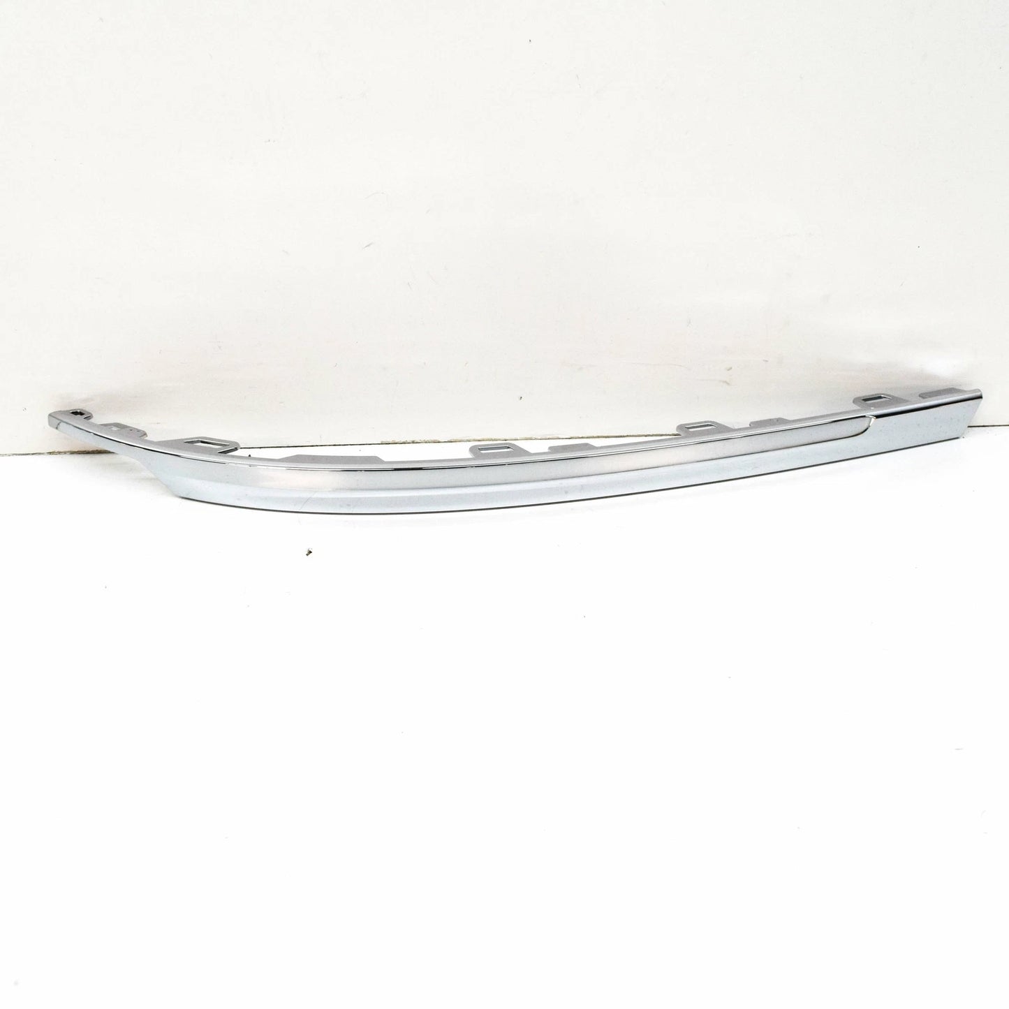 NEW VW TIGUAN MK2 AD REAR RIGHT BUMPER OUTER CHROME MOLDING 5NN8538422ZZ