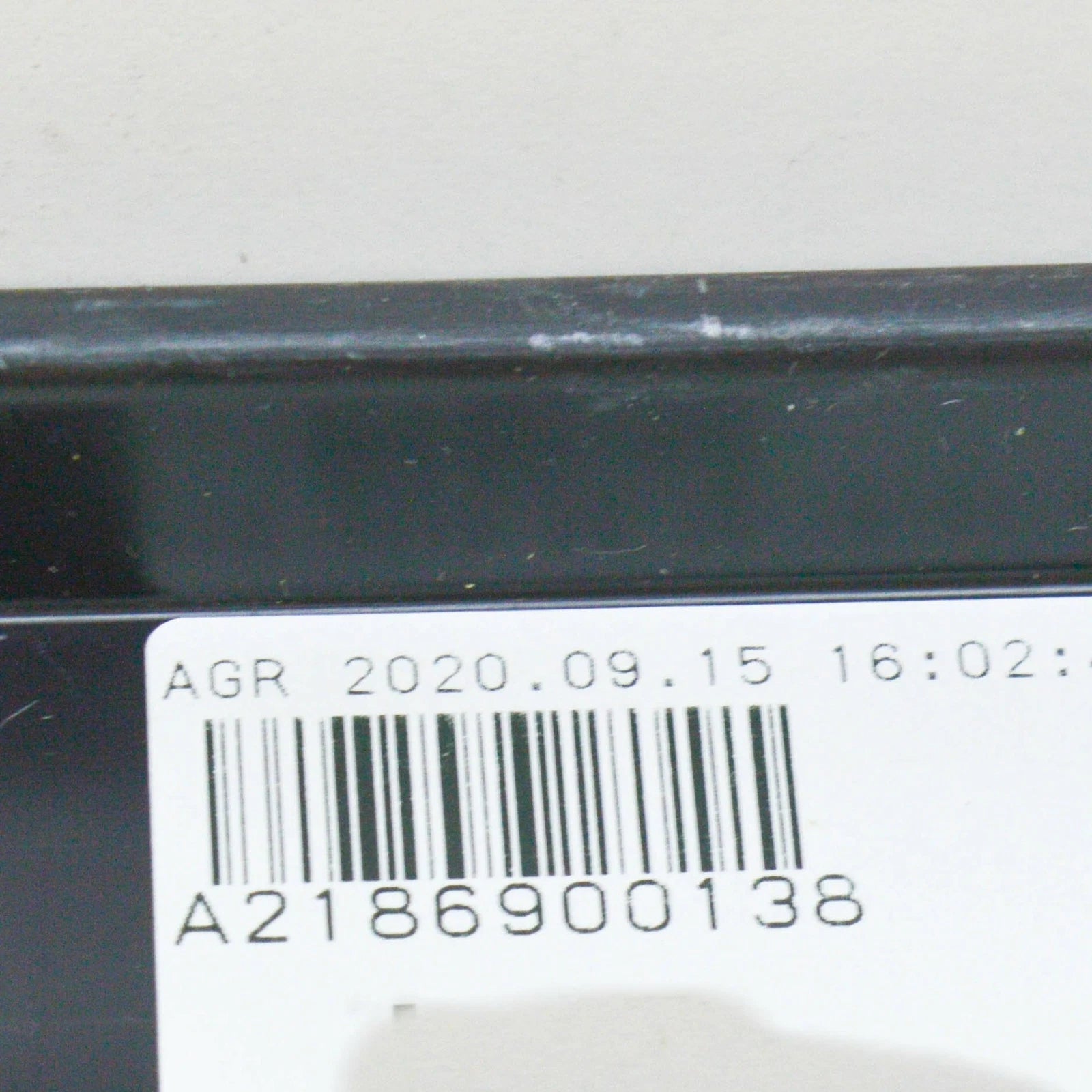 NEW MB CLS C218 LOAD COMPARTMENT FLOOR LEFT SUPPORT A2186900138