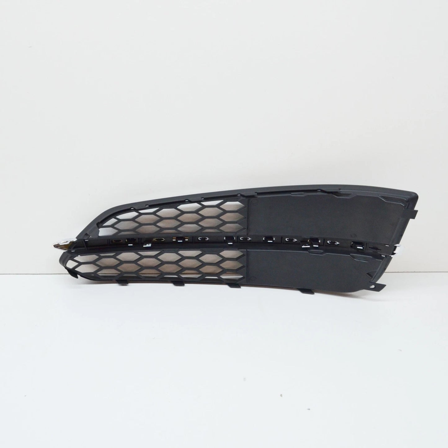 NEW AUDI A8 D4 RIGHT FOG LIGHT GRILLE 4H0807680AC3FZ