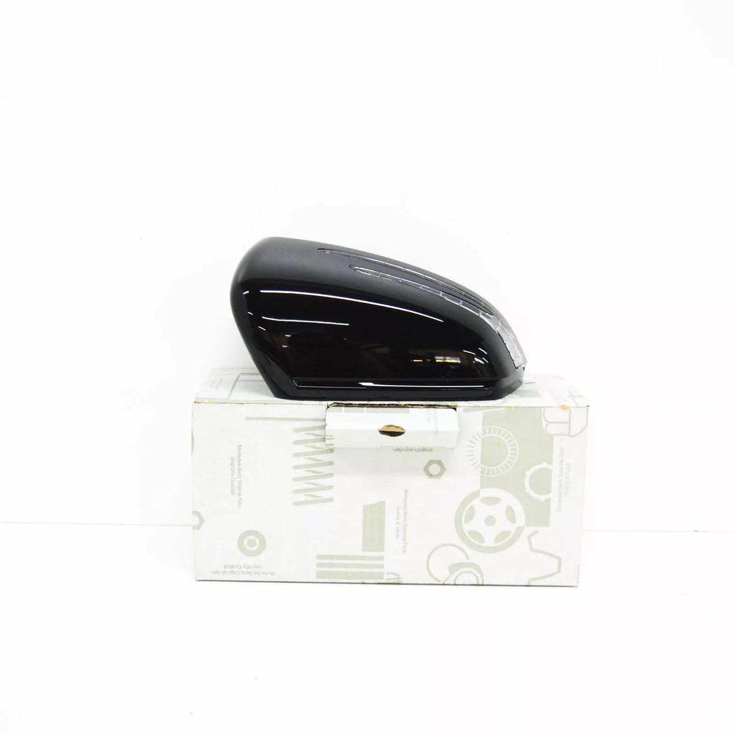 NEW MERCEDES-BENZ B-CLASS W246 RIGHT WING MIRROR COVER A24681102009696