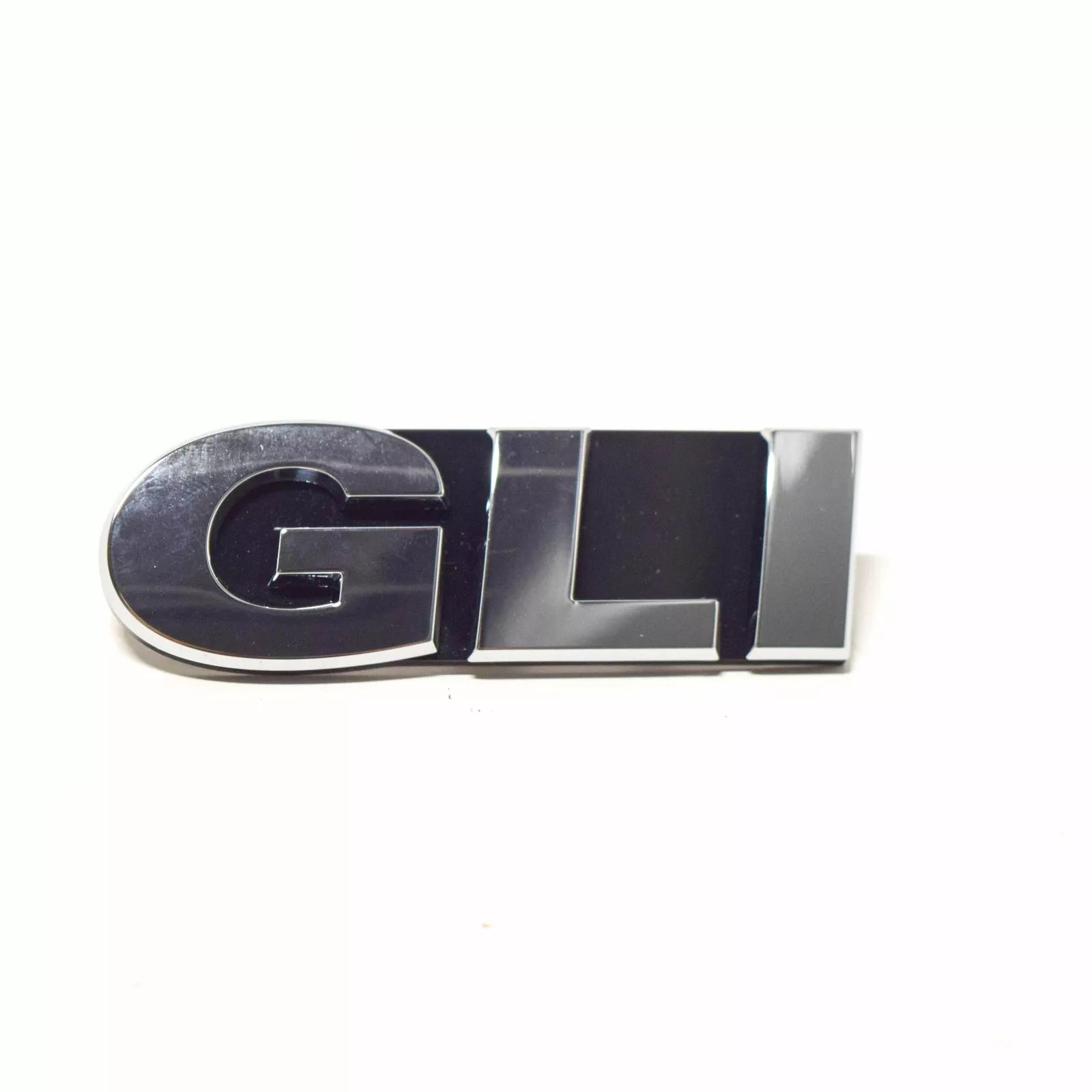 NEW VOLKSWAGEN JETTA MK6 GLI FRONT GRILL BADGE EMBLEM 1K5853679F739