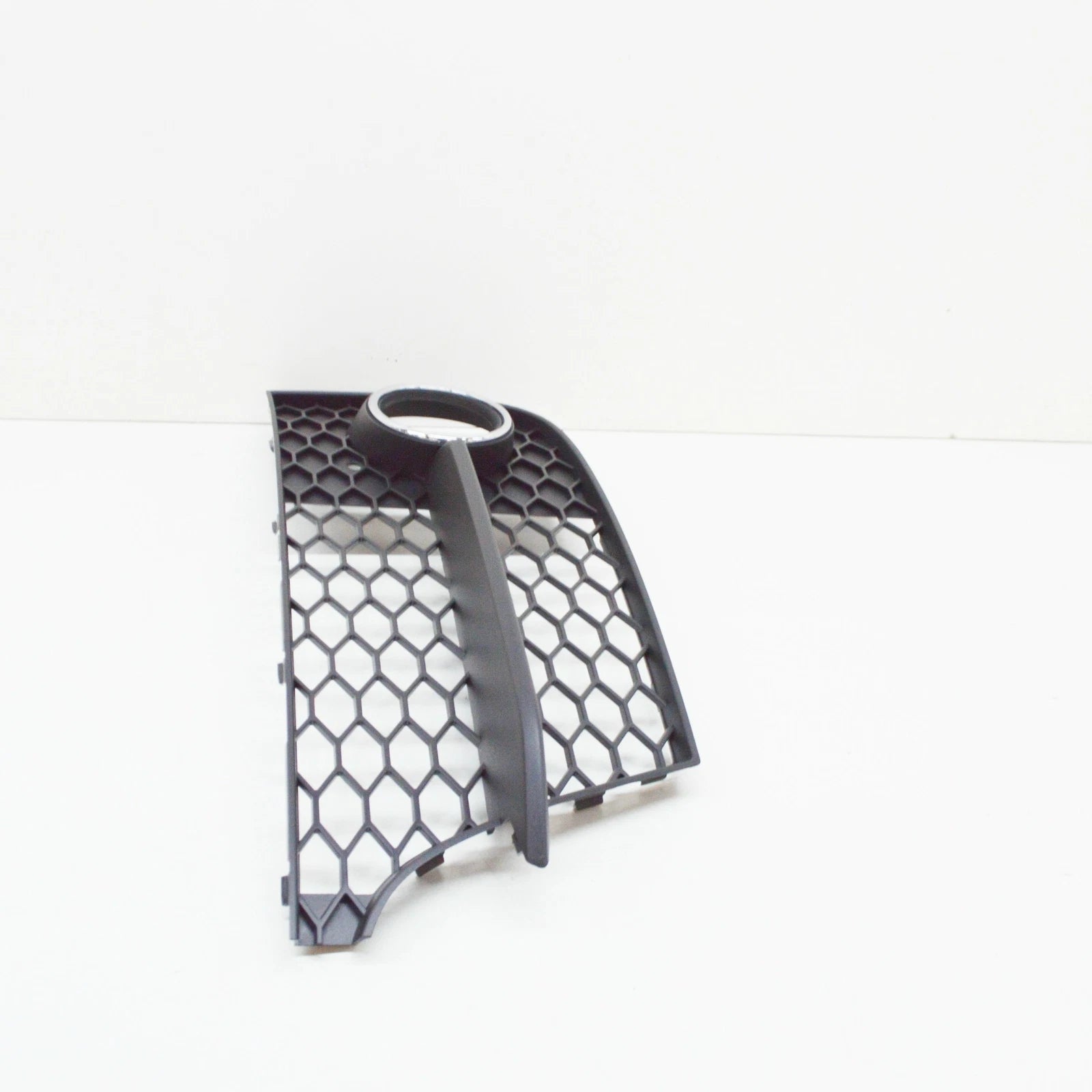 NEW AUDI TT 8J FRONT BUMPER RIGHT AIR GUIDE GRILLE 8J0807682HT94 ORIGINAL