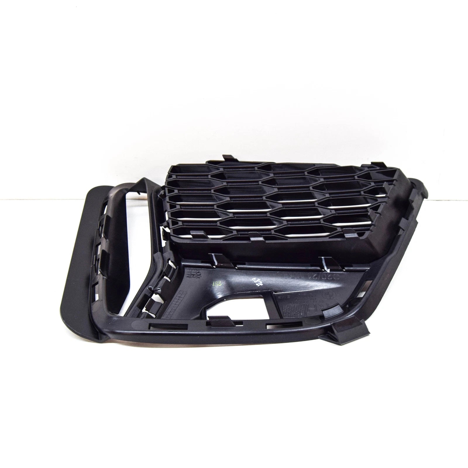 NEW BMW 3 G20 G21 M FRONT BUMPER RIGHT OPEN GRILLE 51118075650 ORIGINAL