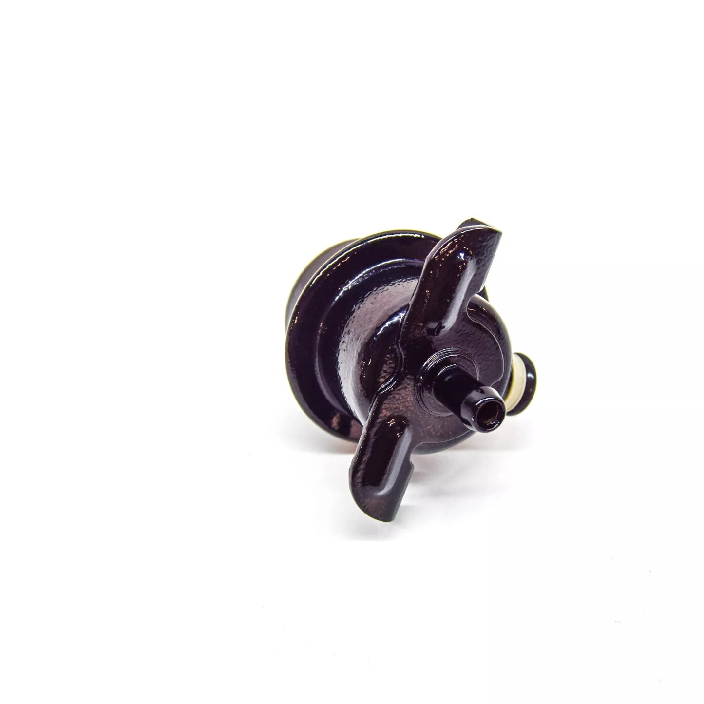 NEW BMW 7 E32 FUEL PRESSURE REGULATOR 13531711541 1711541 ORIGINAL